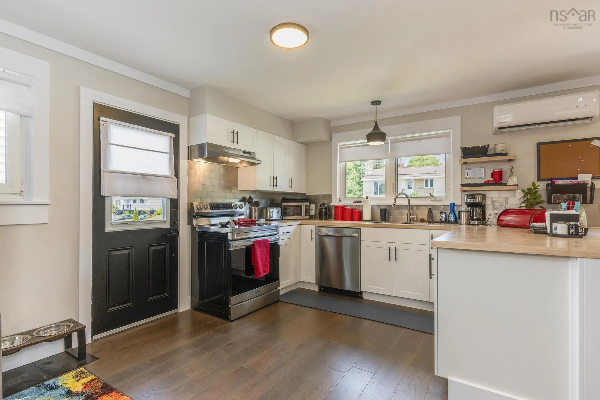 38 Lynn Drive, Dartmouth, NS B2Y 3V9, 3 Bedrooms Bedrooms, ,2 BathroomsBathrooms,Residential,For Sale,Lynn,202519616