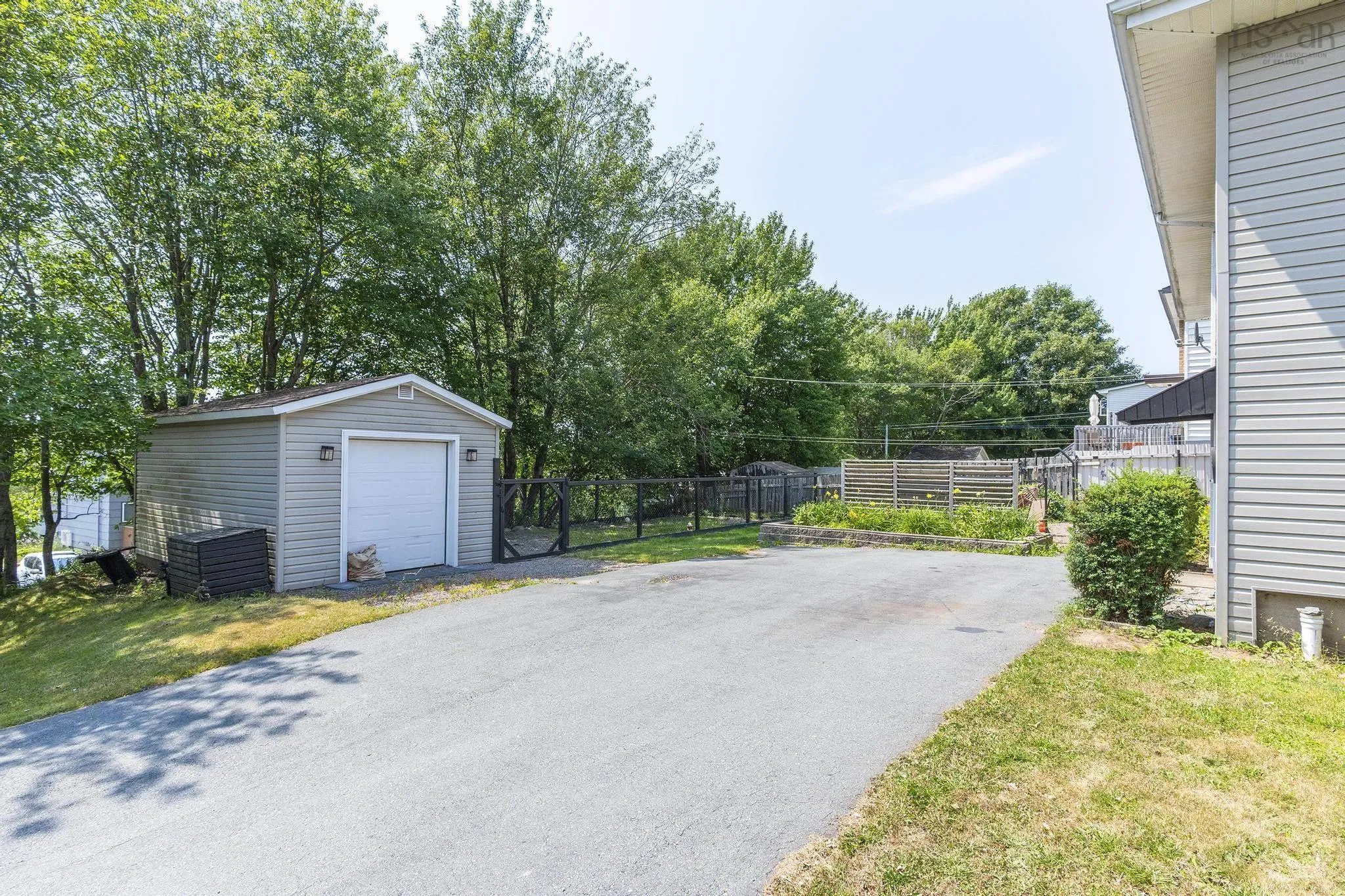 38 Lynn Drive, Dartmouth, NS B2Y 3V9, 3 Bedrooms Bedrooms, ,2 BathroomsBathrooms,Residential,For Sale,Lynn,202519616