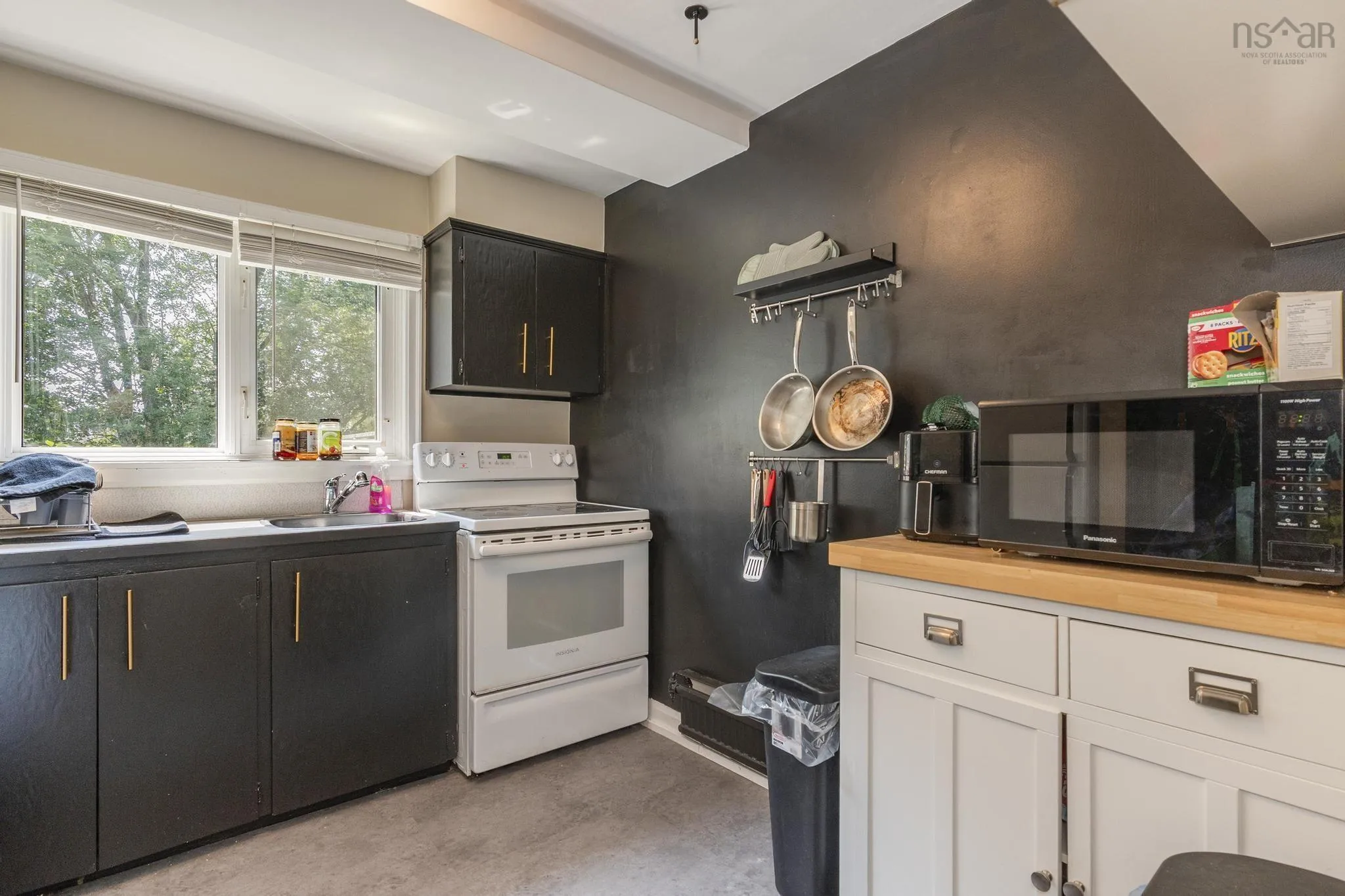 38 Lynn Drive, Dartmouth, NS B2Y 3V9, 3 Bedrooms Bedrooms, ,2 BathroomsBathrooms,Residential,For Sale,Lynn,202519616
