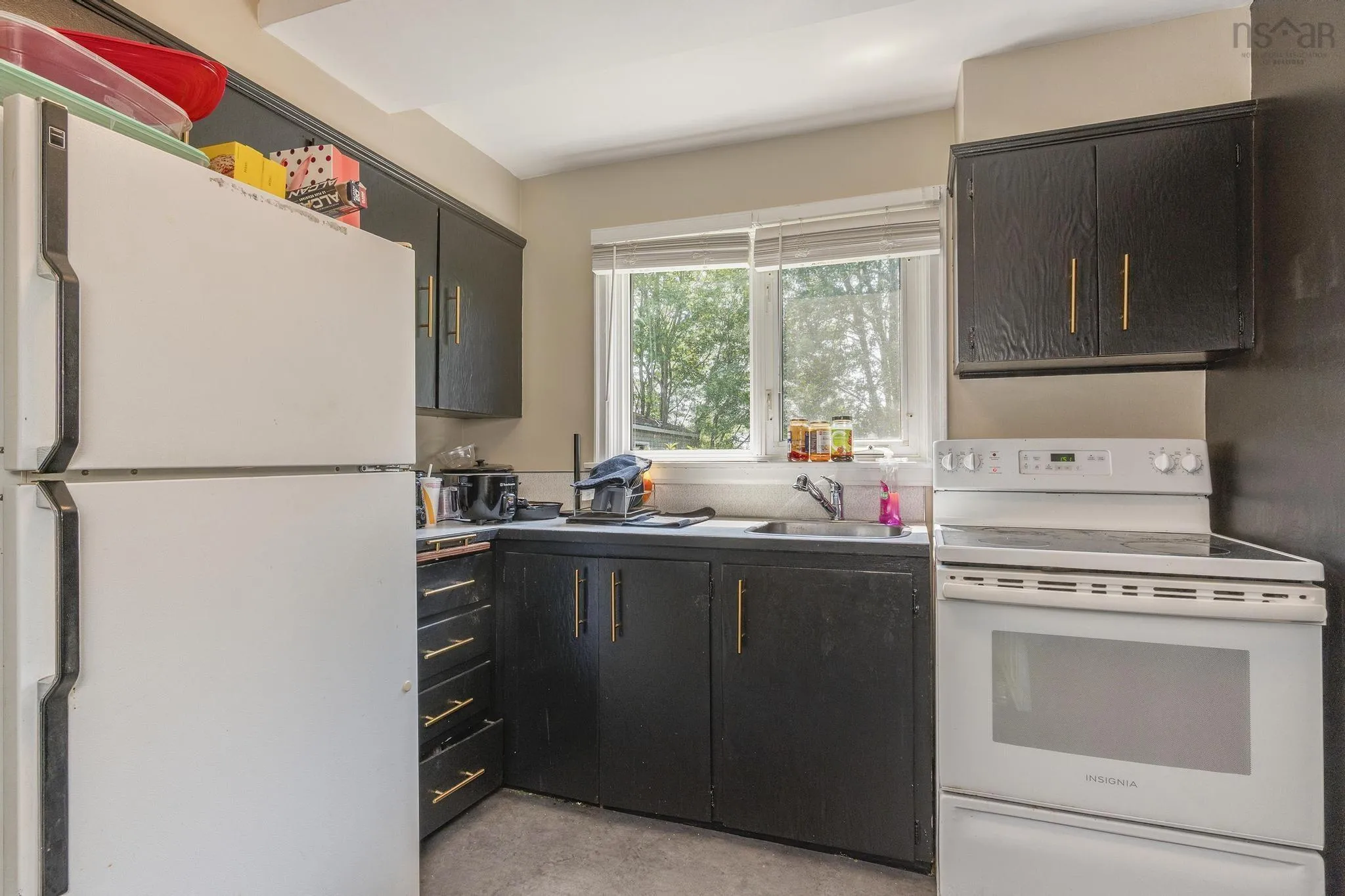 38 Lynn Drive, Dartmouth, NS B2Y 3V9, 3 Bedrooms Bedrooms, ,2 BathroomsBathrooms,Residential,For Sale,Lynn,202519616