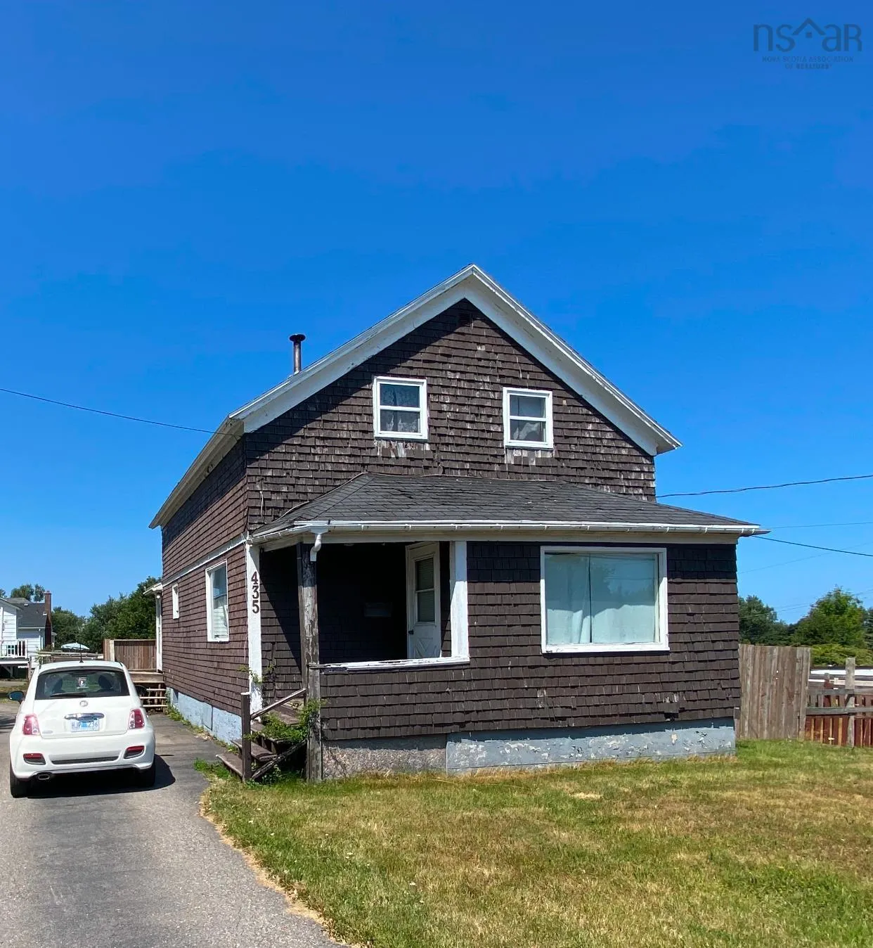 435 Mahon Street, New Waterford, NS B1H 2A5, 3 Bedrooms Bedrooms, ,2 BathroomsBathrooms,Residential,For Sale,Mahon,202520456