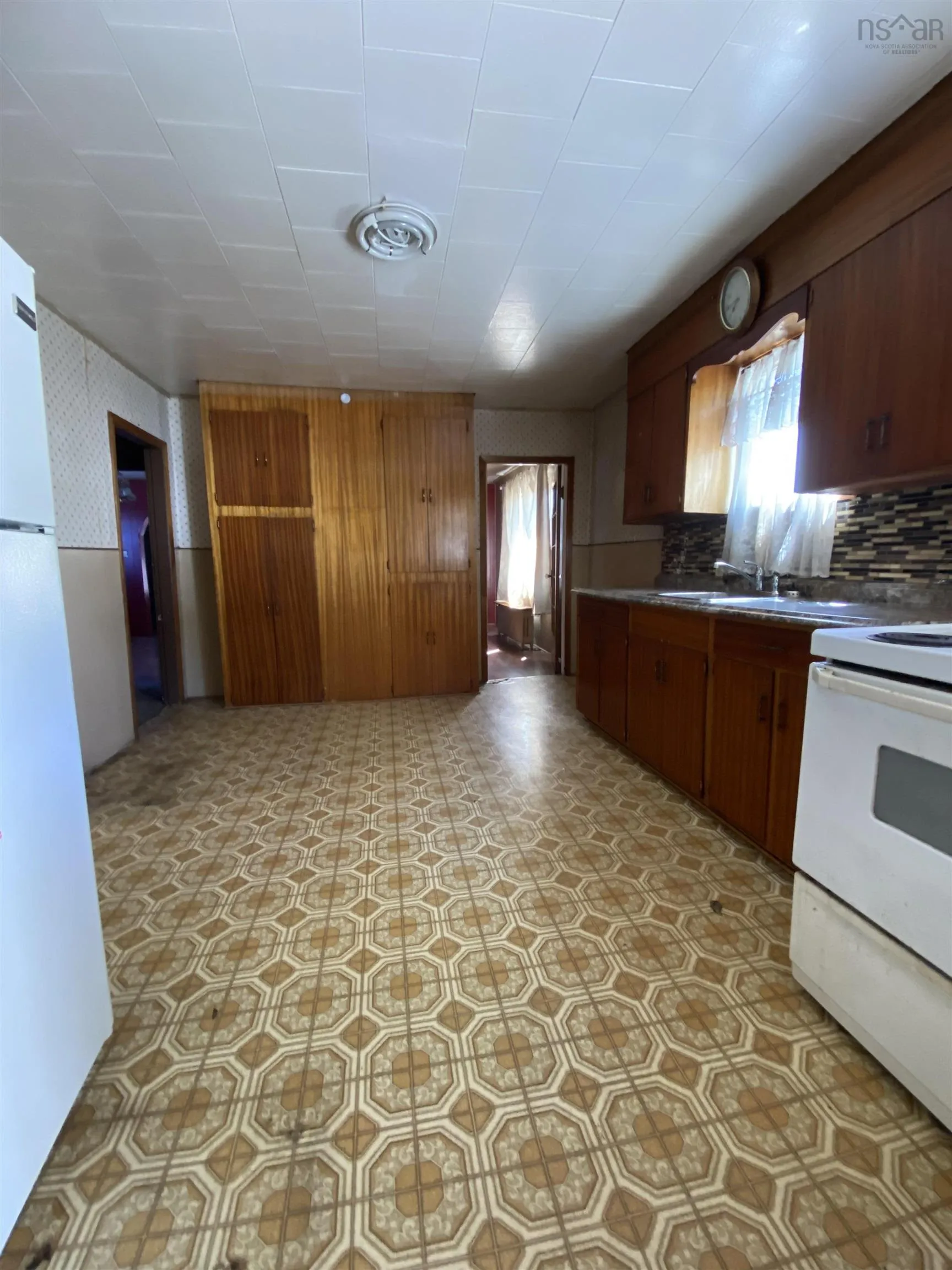 435 Mahon Street, New Waterford, NS B1H 2A5, 3 Bedrooms Bedrooms, ,2 BathroomsBathrooms,Residential,For Sale,Mahon,202520456