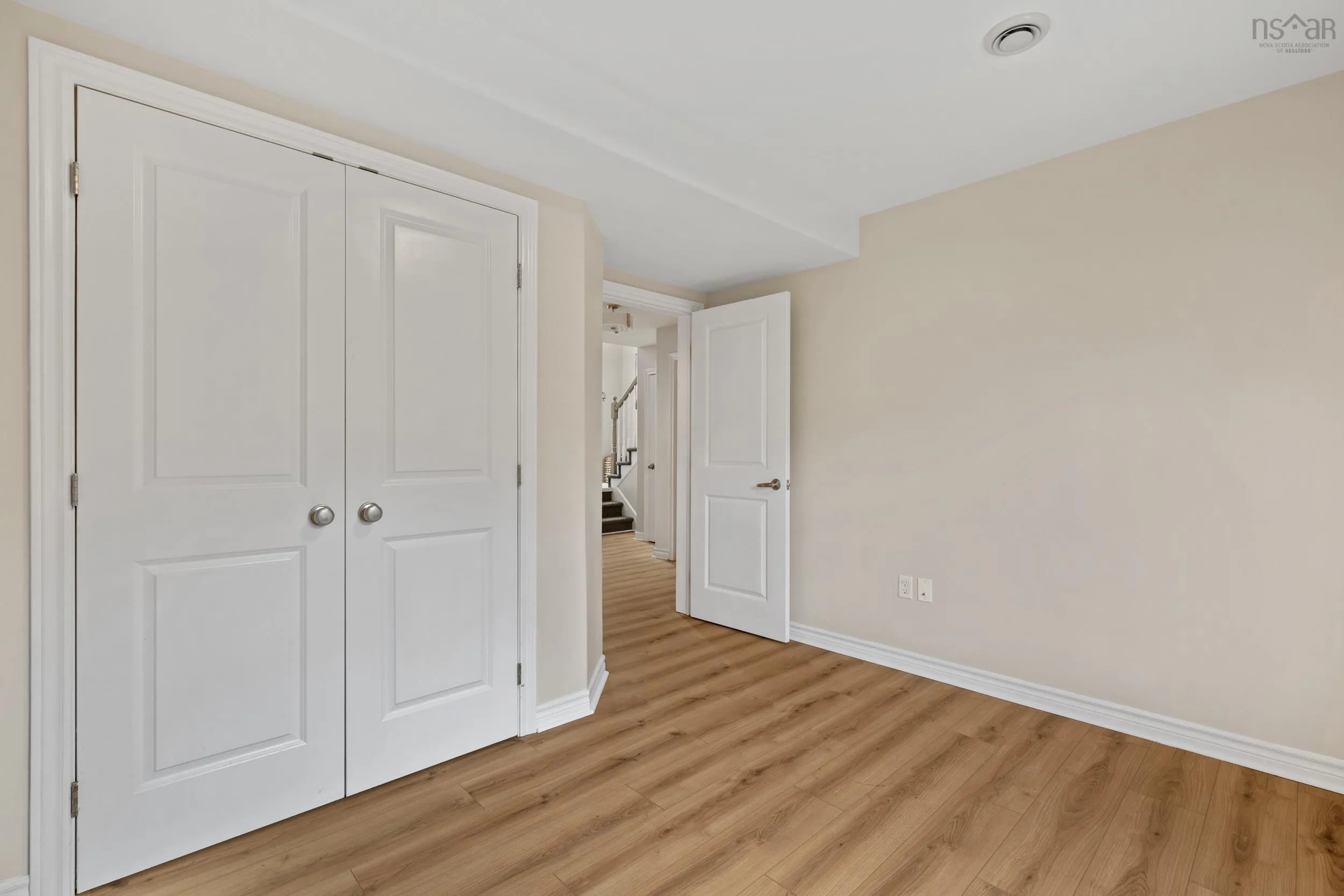 32 Katrina Crescent, Halifax, NS B3P 0C3, 3 Bedrooms Bedrooms, ,2 BathroomsBathrooms,Residential,For Sale,Katrina,202522920