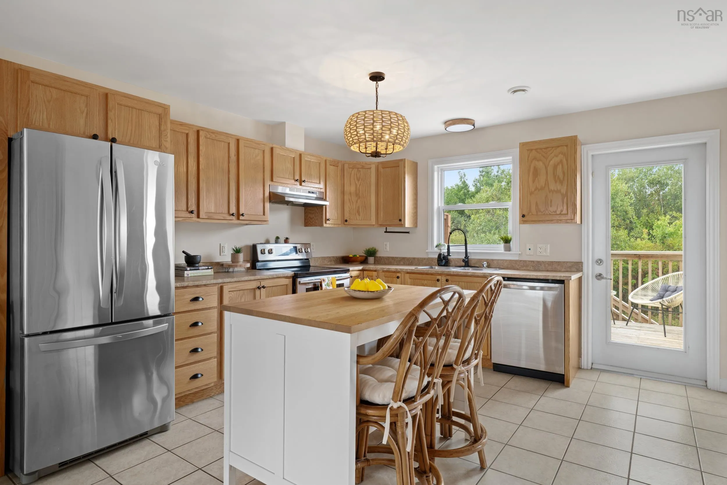 32 Katrina Crescent, Halifax, NS B3P 0C3, 3 Bedrooms Bedrooms, ,2 BathroomsBathrooms,Residential,For Sale,Katrina,202522920