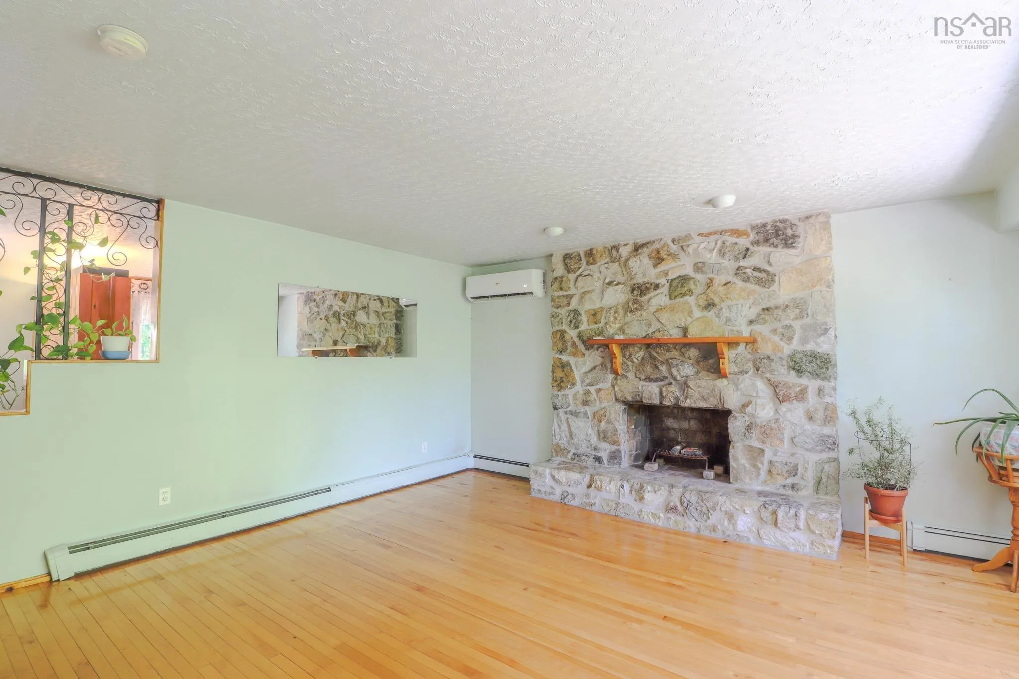 959 Front Lake Road, Caribou Marsh, NS B1M 1B4, 4 Bedrooms Bedrooms, ,2 BathroomsBathrooms,Residential,For Sale,Front Lake,202517855