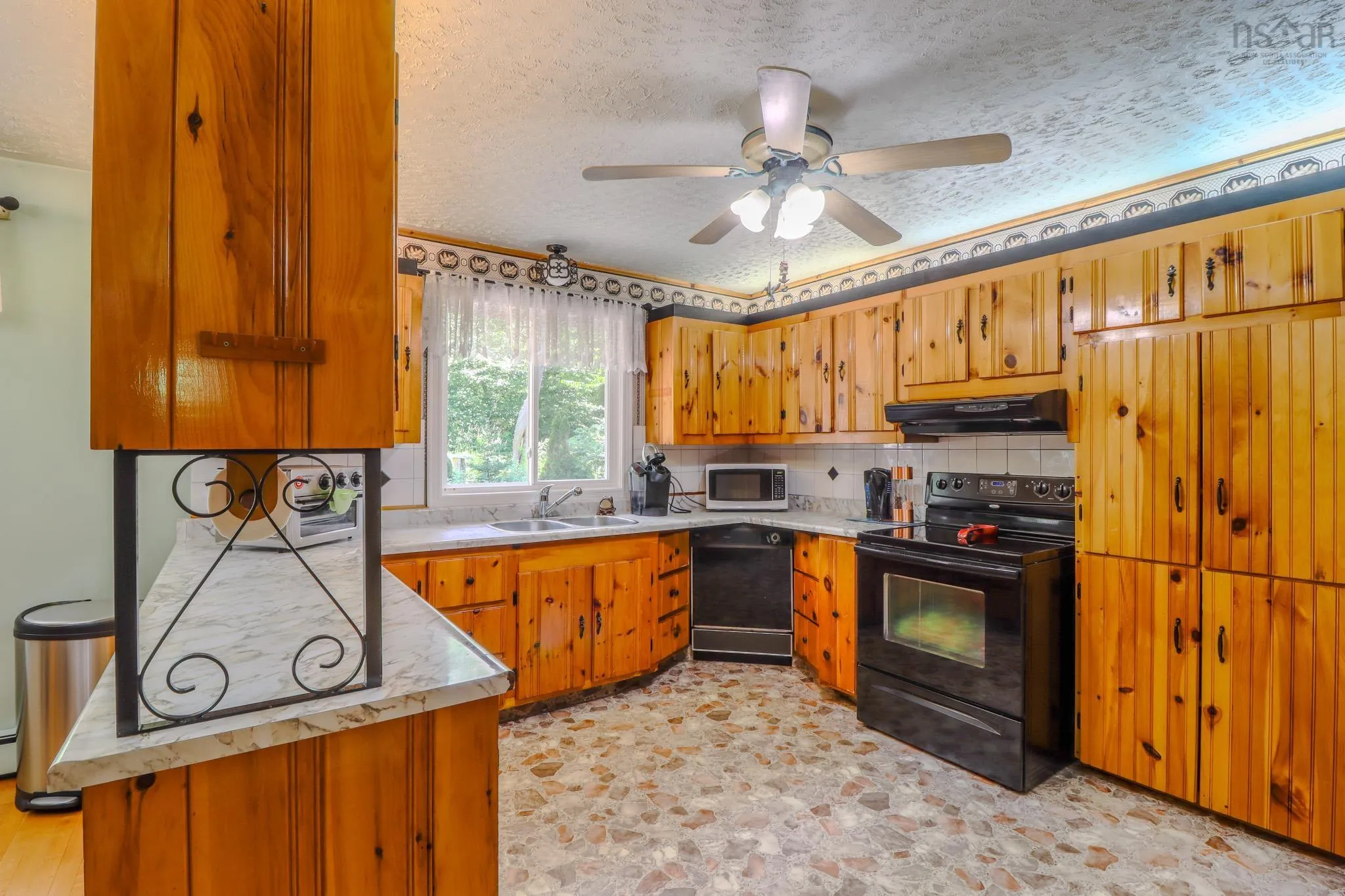 959 Front Lake Road, Caribou Marsh, NS B1M 1B4, 4 Bedrooms Bedrooms, ,2 BathroomsBathrooms,Residential,For Sale,Front Lake,202517855