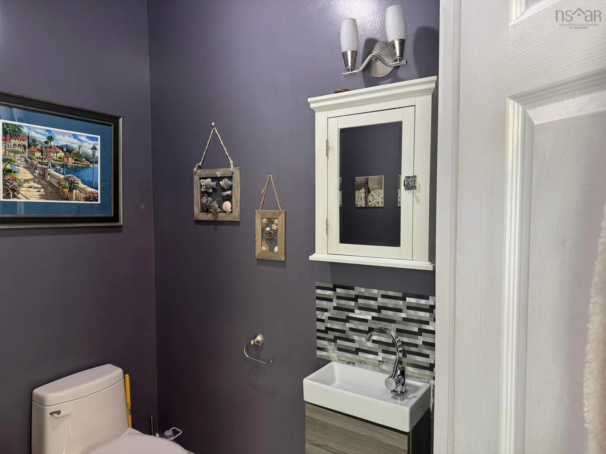 81 Brooklyn Shore Road, Brooklyn, NS B0J 1H0, 4 Bedrooms Bedrooms, ,2 BathroomsBathrooms,Residential,For Sale,Brooklyn Shore,202518383