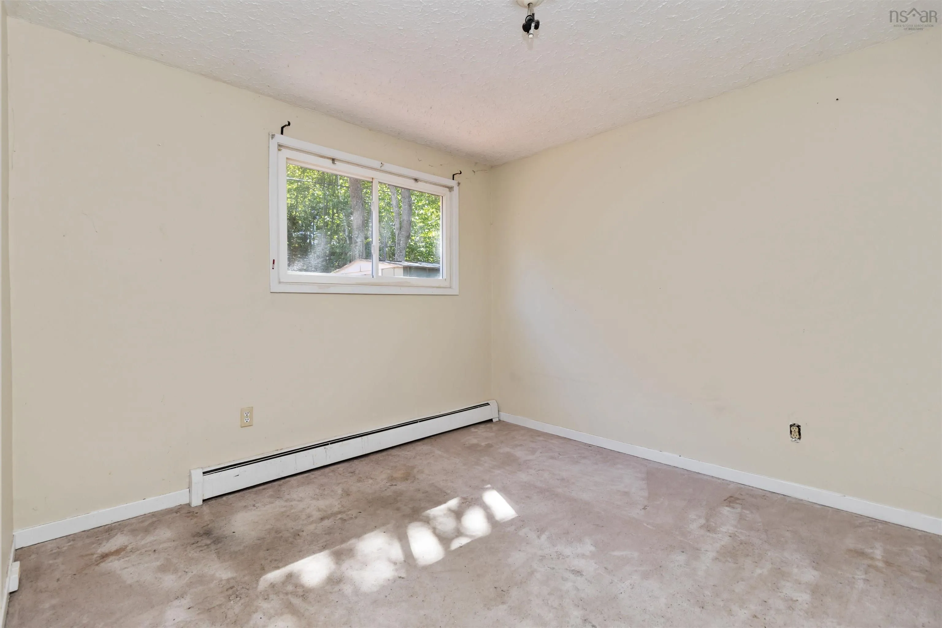 124 Glenforest Drive, Clayton Park, NS B3M 2Y6, 4 Bedrooms Bedrooms, ,3 BathroomsBathrooms,Residential,For Sale,Glenforest,202523616