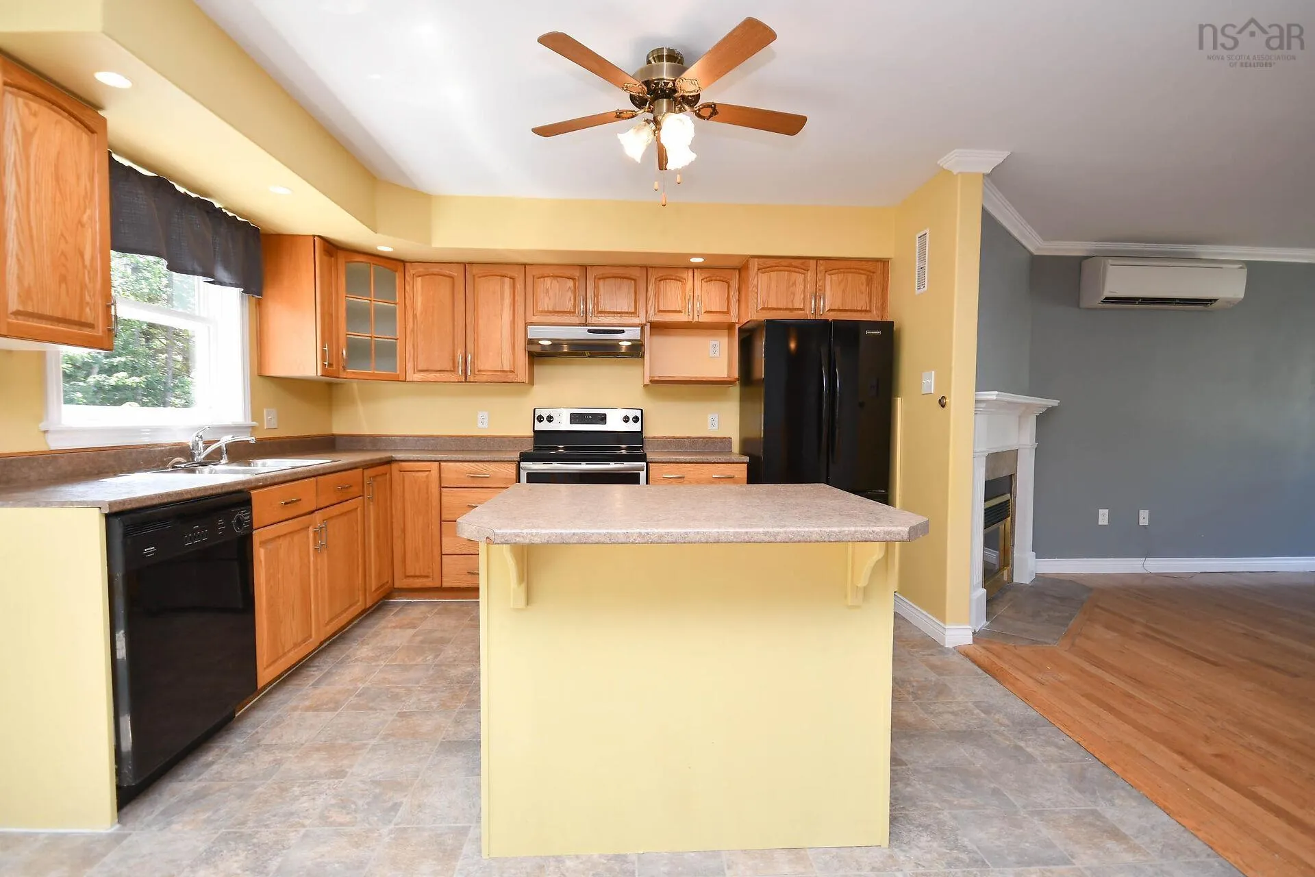 21-143 Jackladder Drive, Lower Sackville, NS B4E 0A5, 3 Bedrooms Bedrooms, ,Residential Income,For Sale,Jackladder,202518112