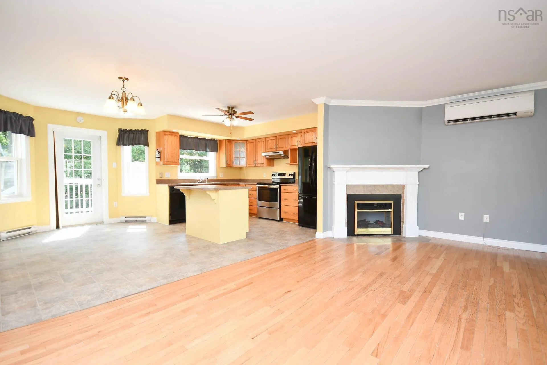 21-143 Jackladder Drive, Lower Sackville, NS B4E 0A5, 3 Bedrooms Bedrooms, ,Residential Income,For Sale,Jackladder,202518112