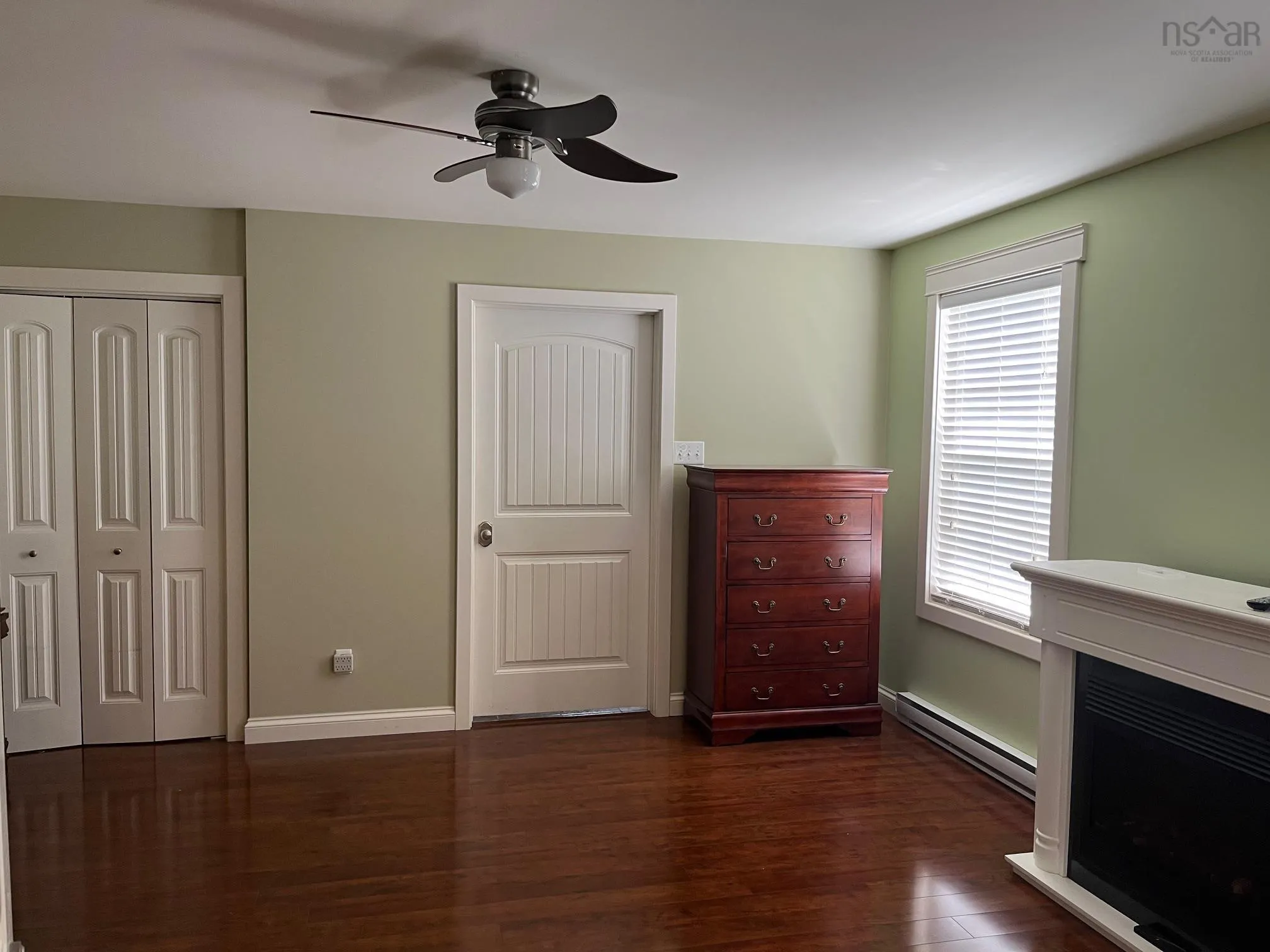 42 Rowan Avenue, New Glasgow Ns B2h 0a4, 5 Bedrooms Bedrooms, ,3 BathroomsBathrooms,Residential,For Sale,Rowan,202509790