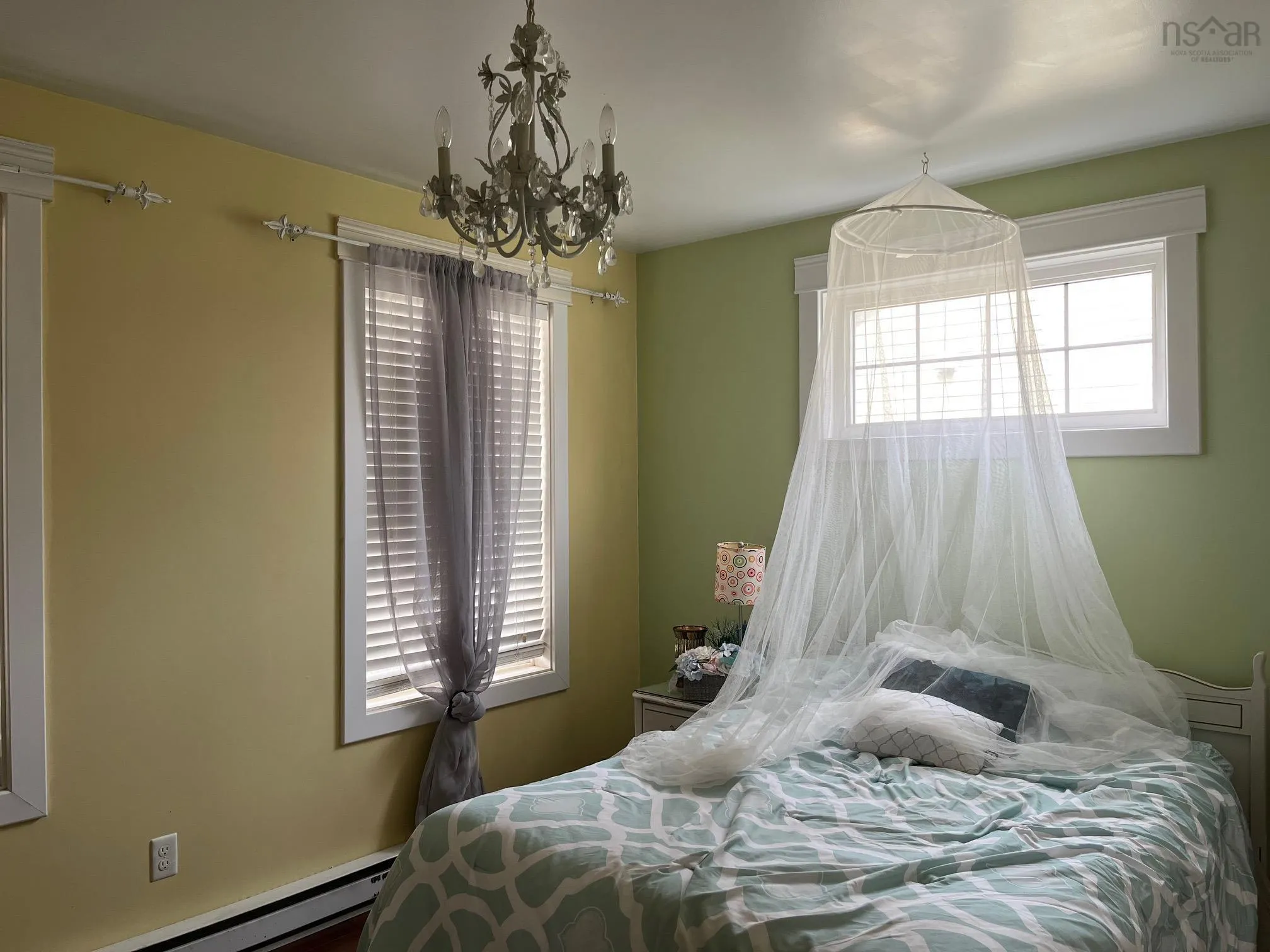 42 Rowan Avenue, New Glasgow Ns B2h 0a4, 5 Bedrooms Bedrooms, ,3 BathroomsBathrooms,Residential,For Sale,Rowan,202509790