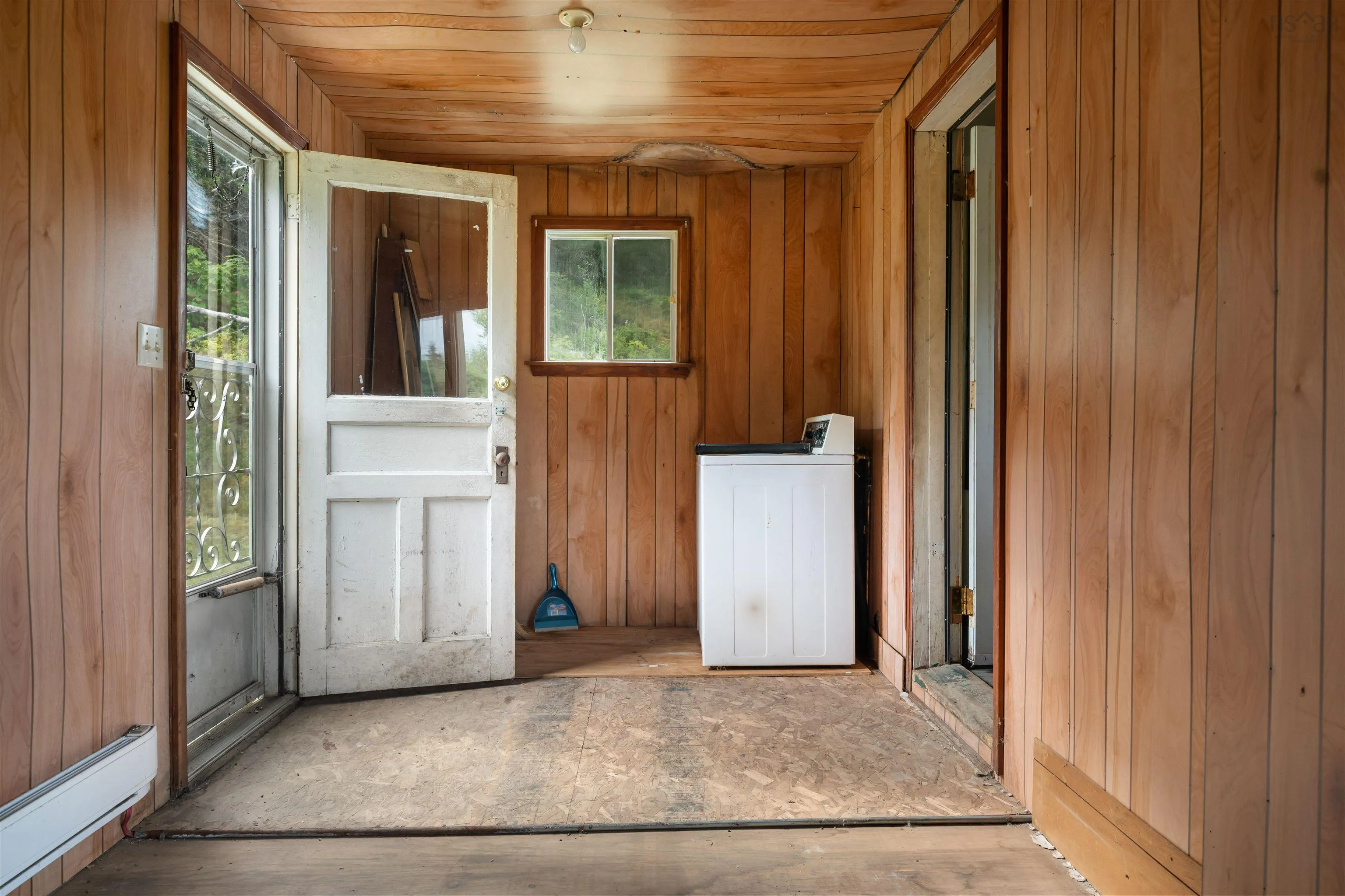 8860 Moose River Road, Lindsay Lake, NS B0N 1X0, 2 Bedrooms Bedrooms, ,1 BathroomBathrooms,Residential,For Sale,Moose River,202521501