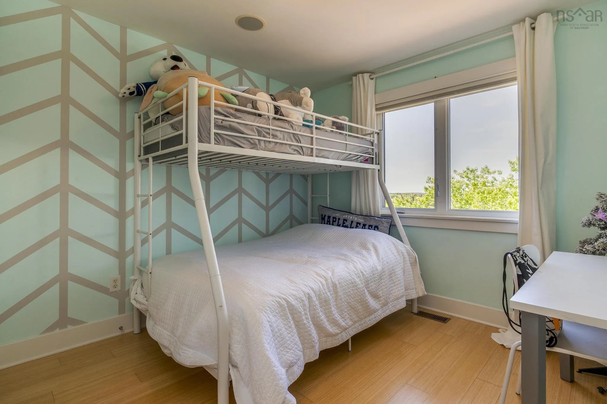 152 Milsom Street, Halifax, NS B3N 3M5, 4 Bedrooms Bedrooms, ,4 BathroomsBathrooms,Residential,For Sale,Milsom,202514255