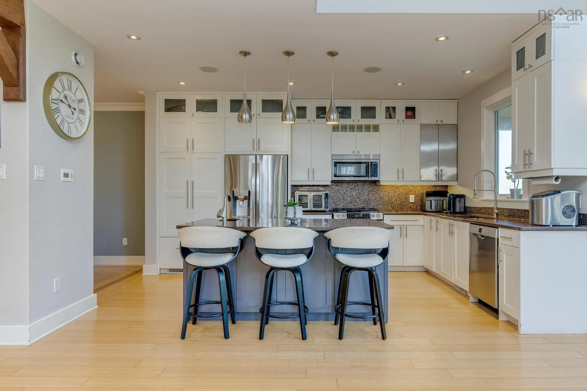 152 Milsom Street, Halifax, NS B3N 3M5, 4 Bedrooms Bedrooms, ,4 BathroomsBathrooms,Residential,For Sale,Milsom,202514255