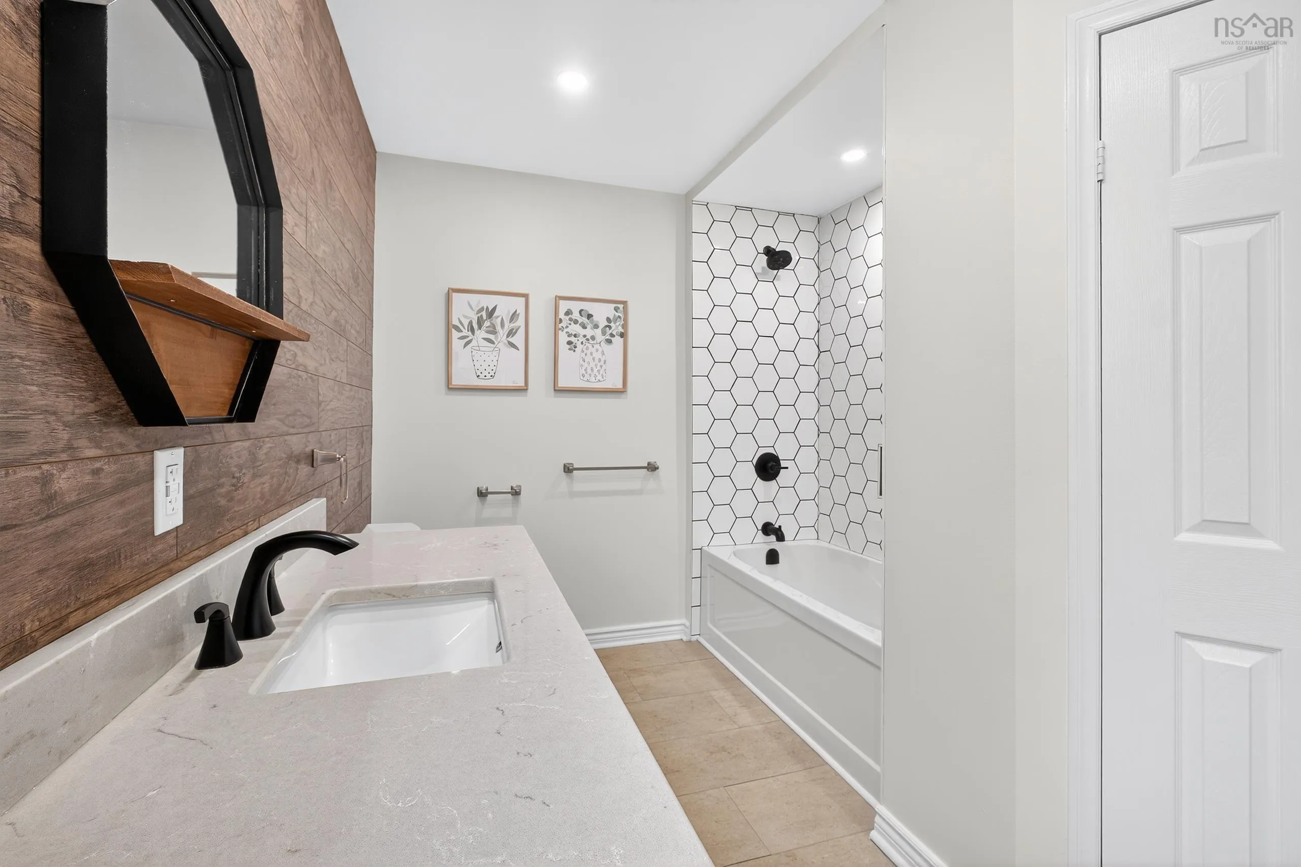 129 Thompson Avenue, Sydney River, NS B1S 1L3, 3 Bedrooms Bedrooms, ,2 BathroomsBathrooms,Residential,For Sale,Thompson Avenue,202520232