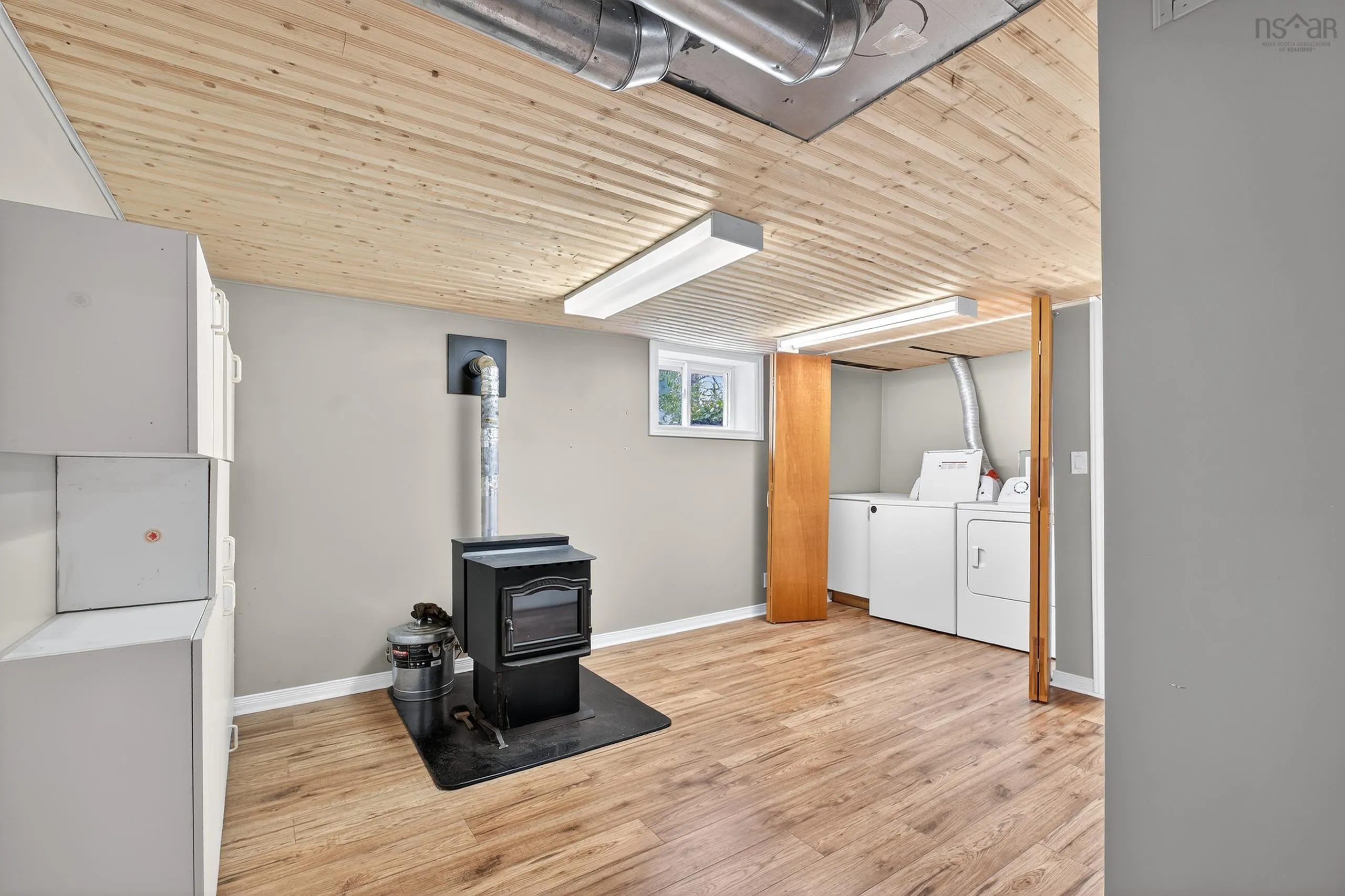 129 Thompson Avenue, Sydney River, NS B1S 1L3, 3 Bedrooms Bedrooms, ,2 BathroomsBathrooms,Residential,For Sale,Thompson Avenue,202520232