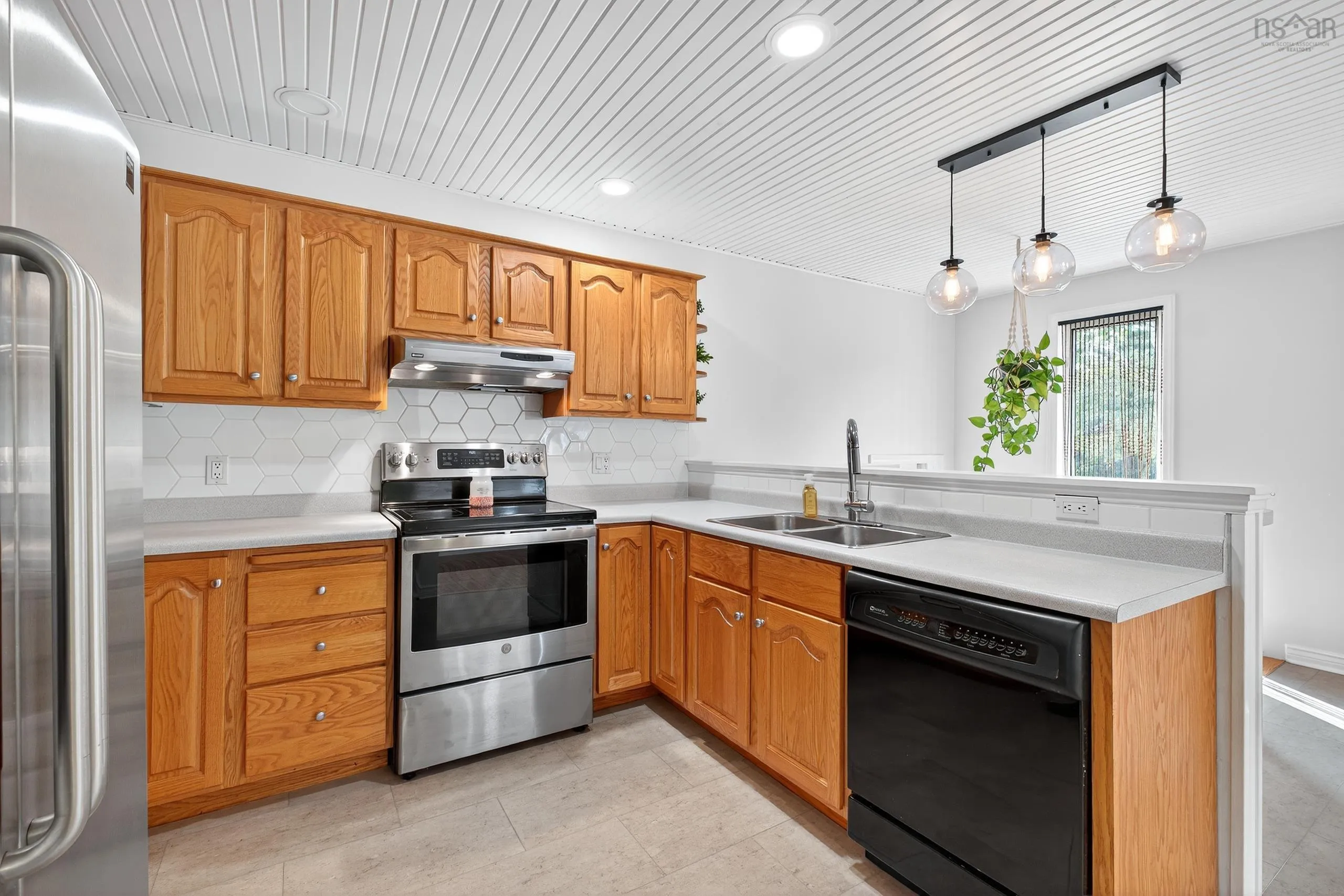 129 Thompson Avenue, Sydney River, NS B1S 1L3, 3 Bedrooms Bedrooms, ,2 BathroomsBathrooms,Residential,For Sale,Thompson Avenue,202520232