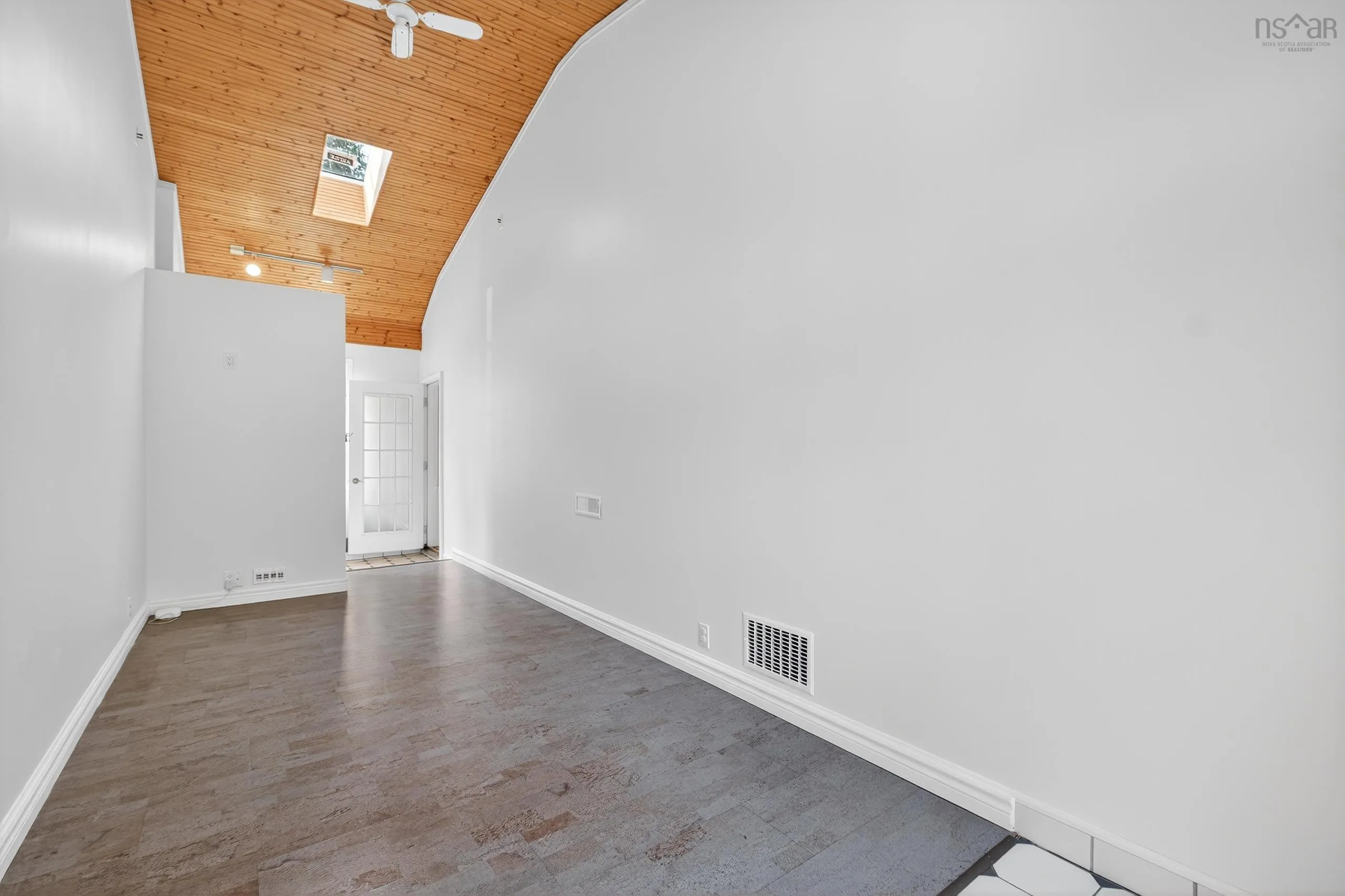 129 Thompson Avenue, Sydney River, NS B1S 1L3, 3 Bedrooms Bedrooms, ,2 BathroomsBathrooms,Residential,For Sale,Thompson Avenue,202520232