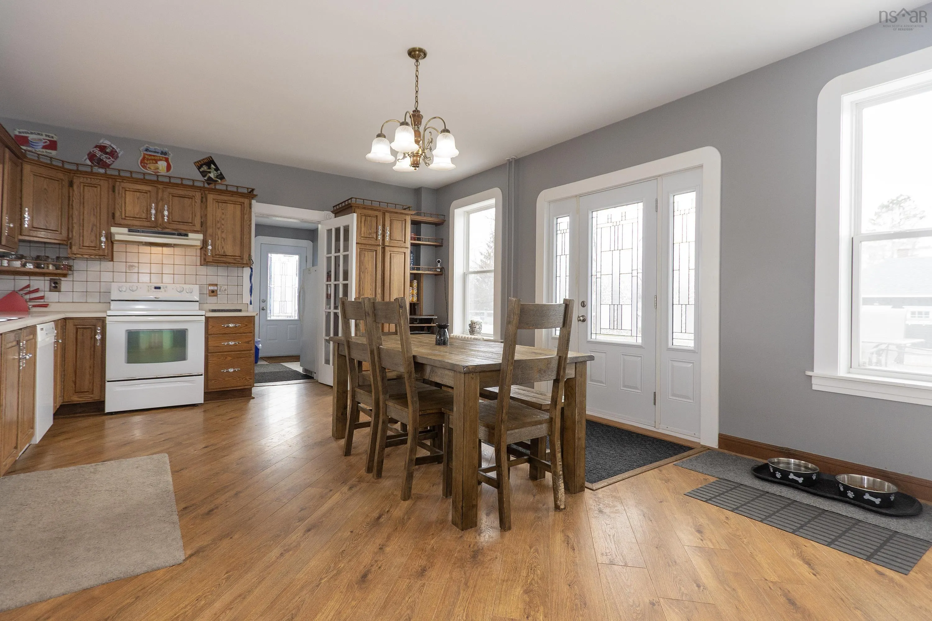 85 Church Street, Springhill Ns B0m 1x0, 4 Bedrooms Bedrooms, ,2 BathroomsBathrooms,Residential,For Sale,Church,202508566