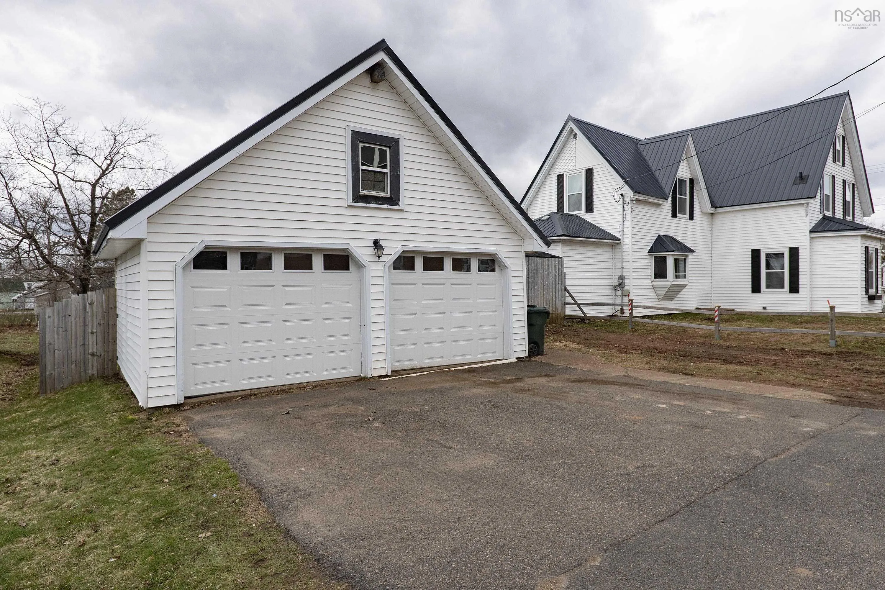 85 Church Street, Springhill Ns B0m 1x0, 4 Bedrooms Bedrooms, ,2 BathroomsBathrooms,Residential,For Sale,Church,202508566