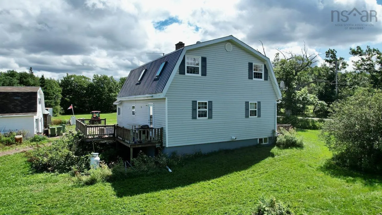 1095 Hansford Road, Oxford, NS B0M 1P0, 3 Bedrooms Bedrooms, ,2 BathroomsBathrooms,Residential,For Sale,Hansford,202517470