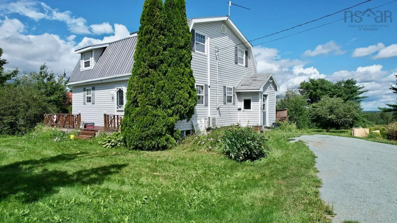 1095 Hansford Road, Oxford, NS B0M 1P0, 3 Bedrooms Bedrooms, ,2 BathroomsBathrooms,Residential,For Sale,Hansford,202517470