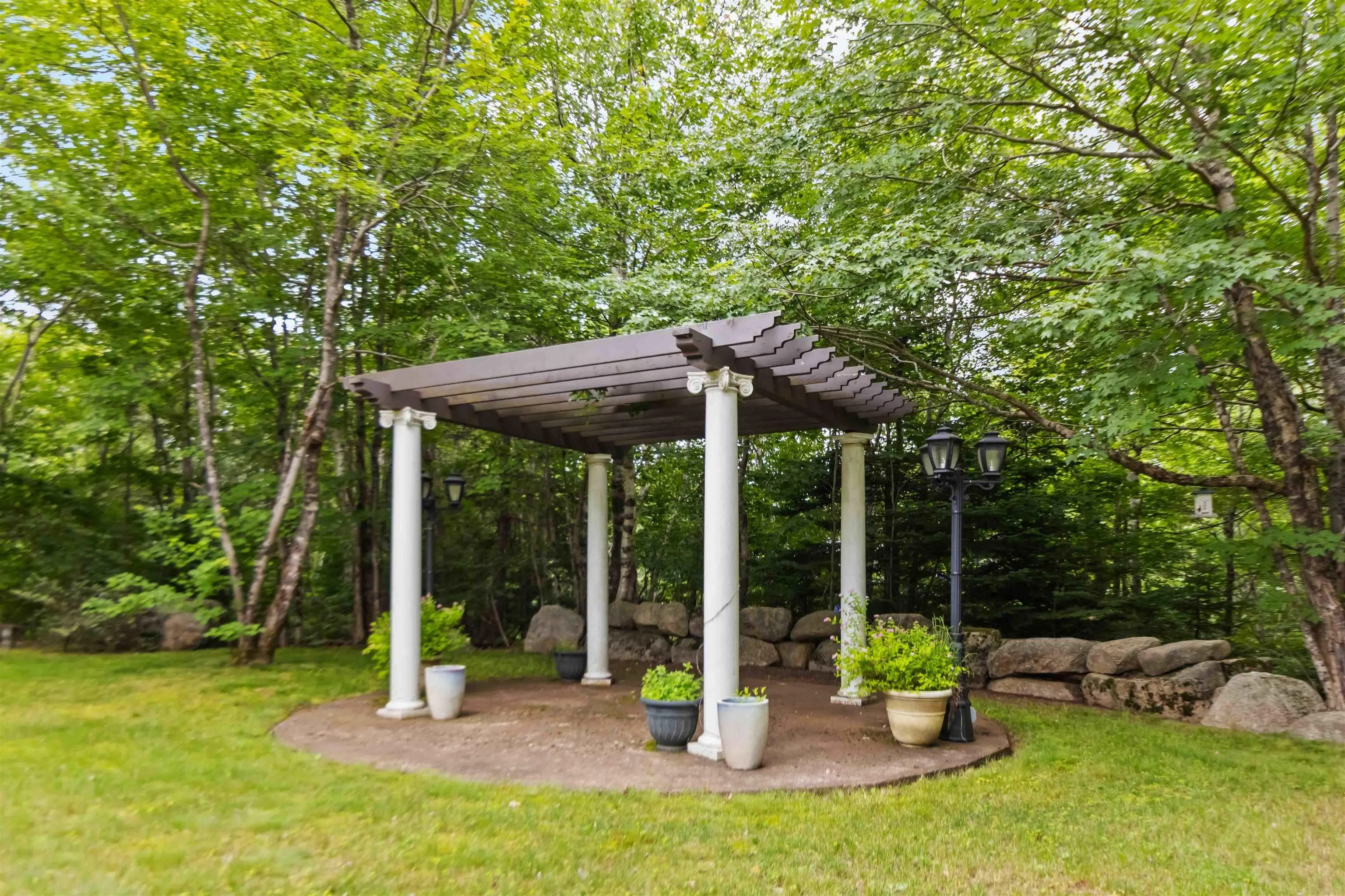 9 Haliburton Crescent, Stillwater Lake, NS B3Z 1P1, 4 Bedrooms Bedrooms, ,4 BathroomsBathrooms,Residential,For Sale,Haliburton,202516511