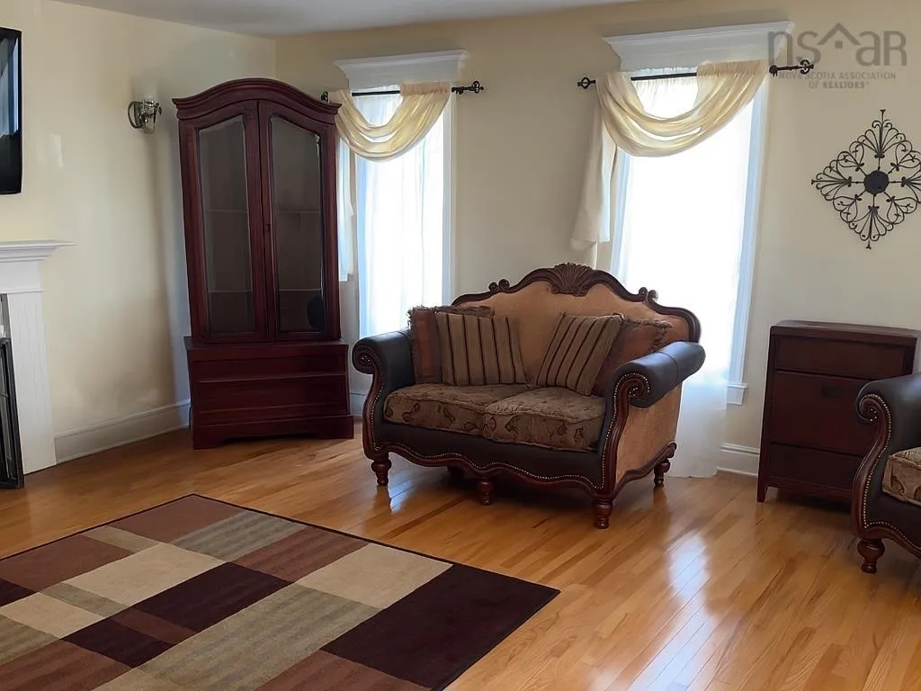 9 Haliburton Crescent, Stillwater Lake, NS B3Z 1P1, 4 Bedrooms Bedrooms, ,4 BathroomsBathrooms,Residential,For Sale,Haliburton,202516511