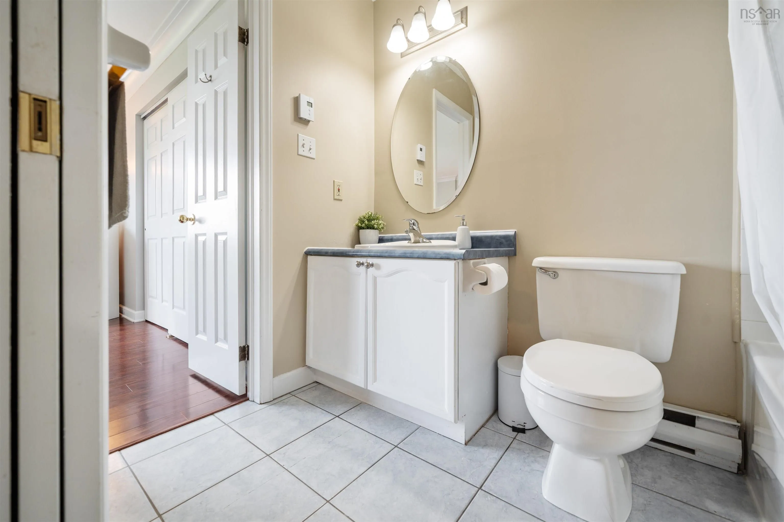 128 Rutledge Street, Bedford, NS B4A 1X6, 3 Bedrooms Bedrooms, ,2 BathroomsBathrooms,Residential,For Sale,Rutledge,202518734