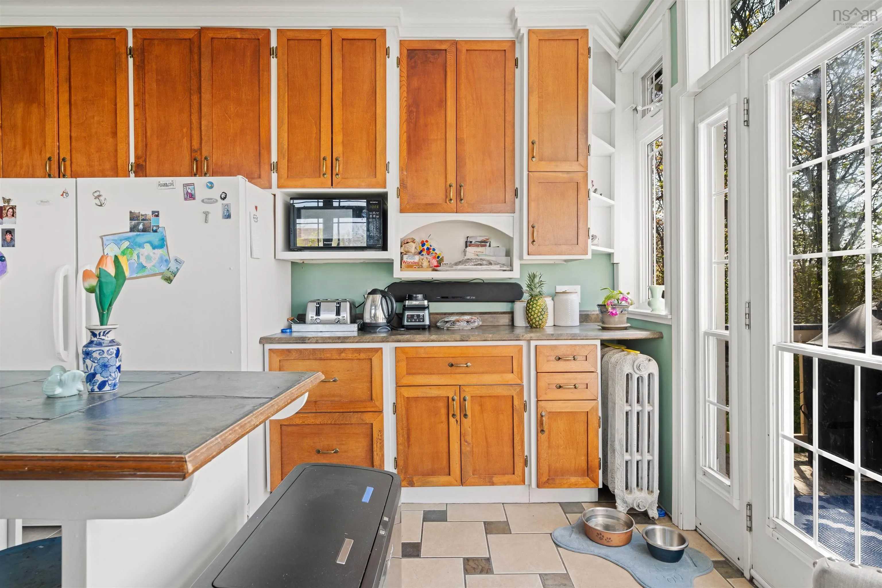165 High Street, Pictou, NS B0K 1H0, 3 Bedrooms Bedrooms, ,5 BathroomsBathrooms,Residential,For Sale,High,202511623