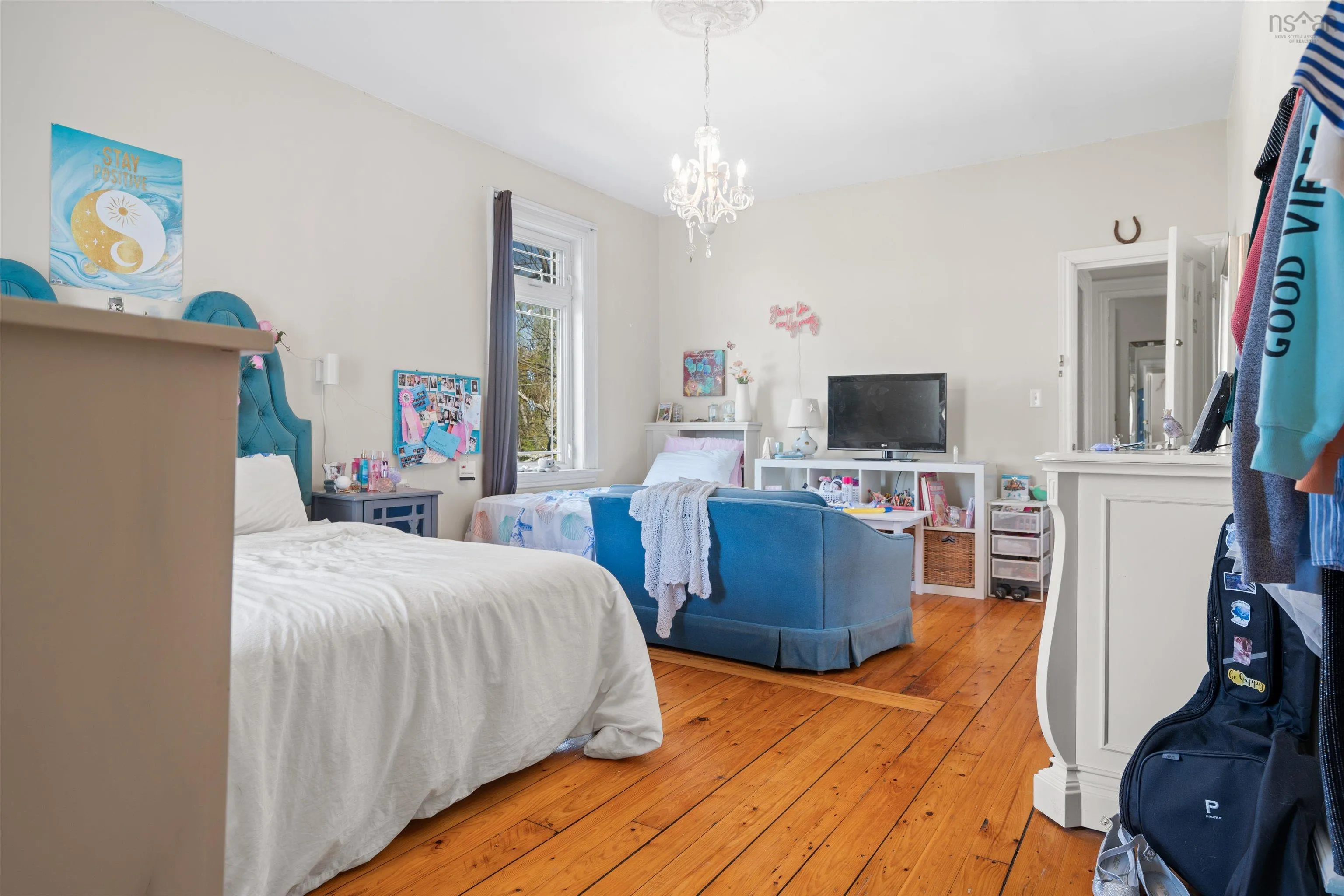 165 High Street, Pictou, NS B0K 1H0, 3 Bedrooms Bedrooms, ,5 BathroomsBathrooms,Residential,For Sale,High,202511623