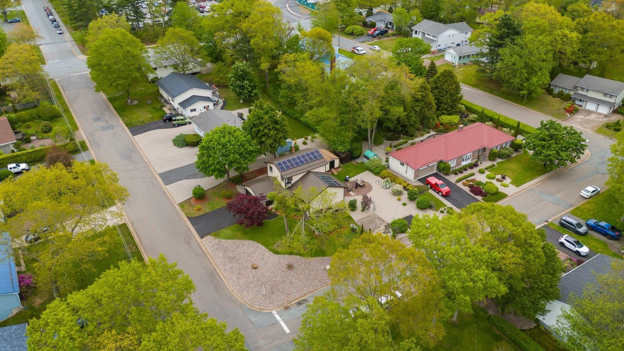 28 Macneil Drive, Bridgewater, NS B4V 3Y8, 4 Bedrooms Bedrooms, ,3 BathroomsBathrooms,Residential,For Sale,Macneil,202513232