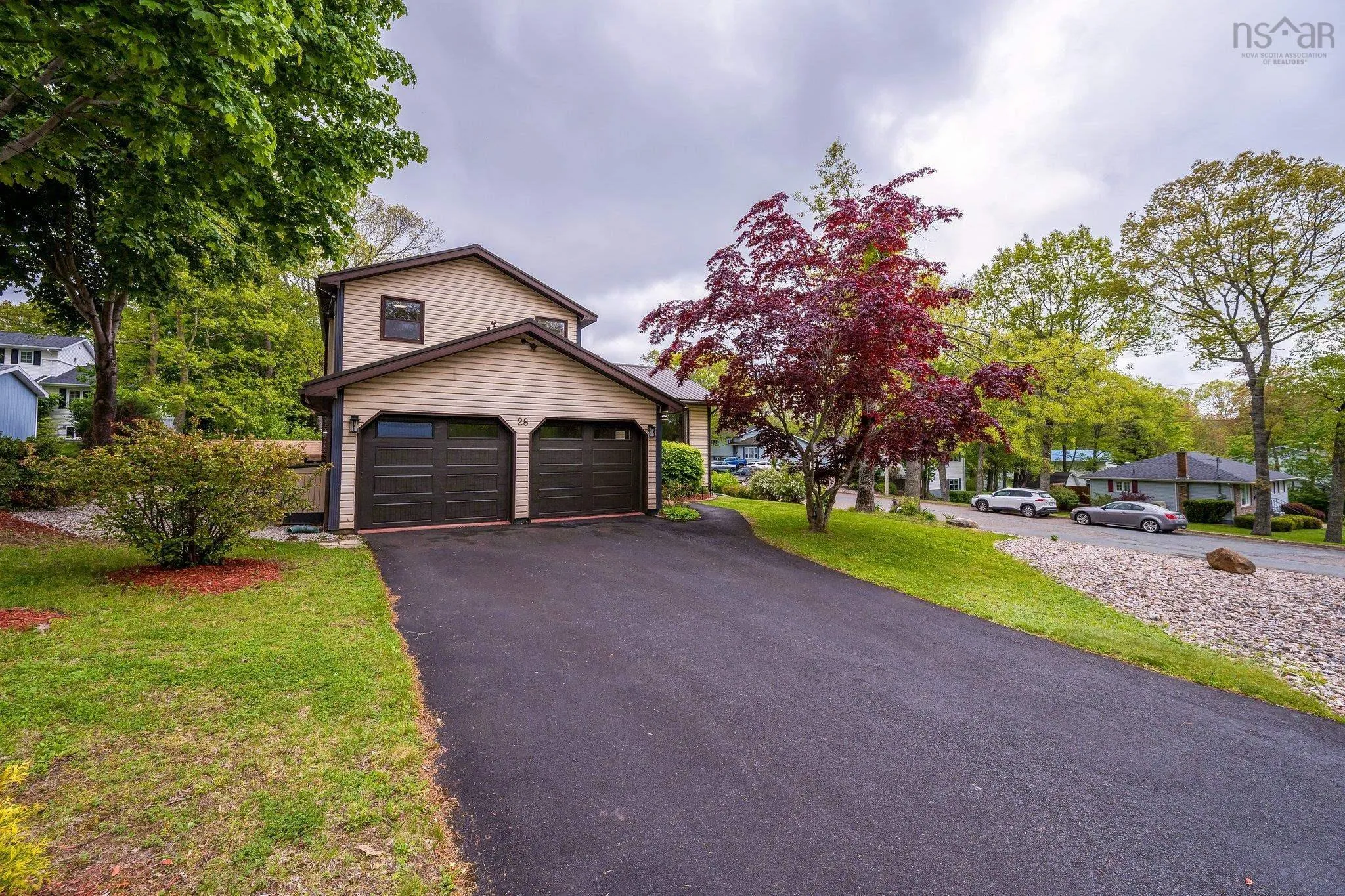 28 Macneil Drive, Bridgewater, NS B4V 3Y8, 4 Bedrooms Bedrooms, ,3 BathroomsBathrooms,Residential,For Sale,Macneil,202513232