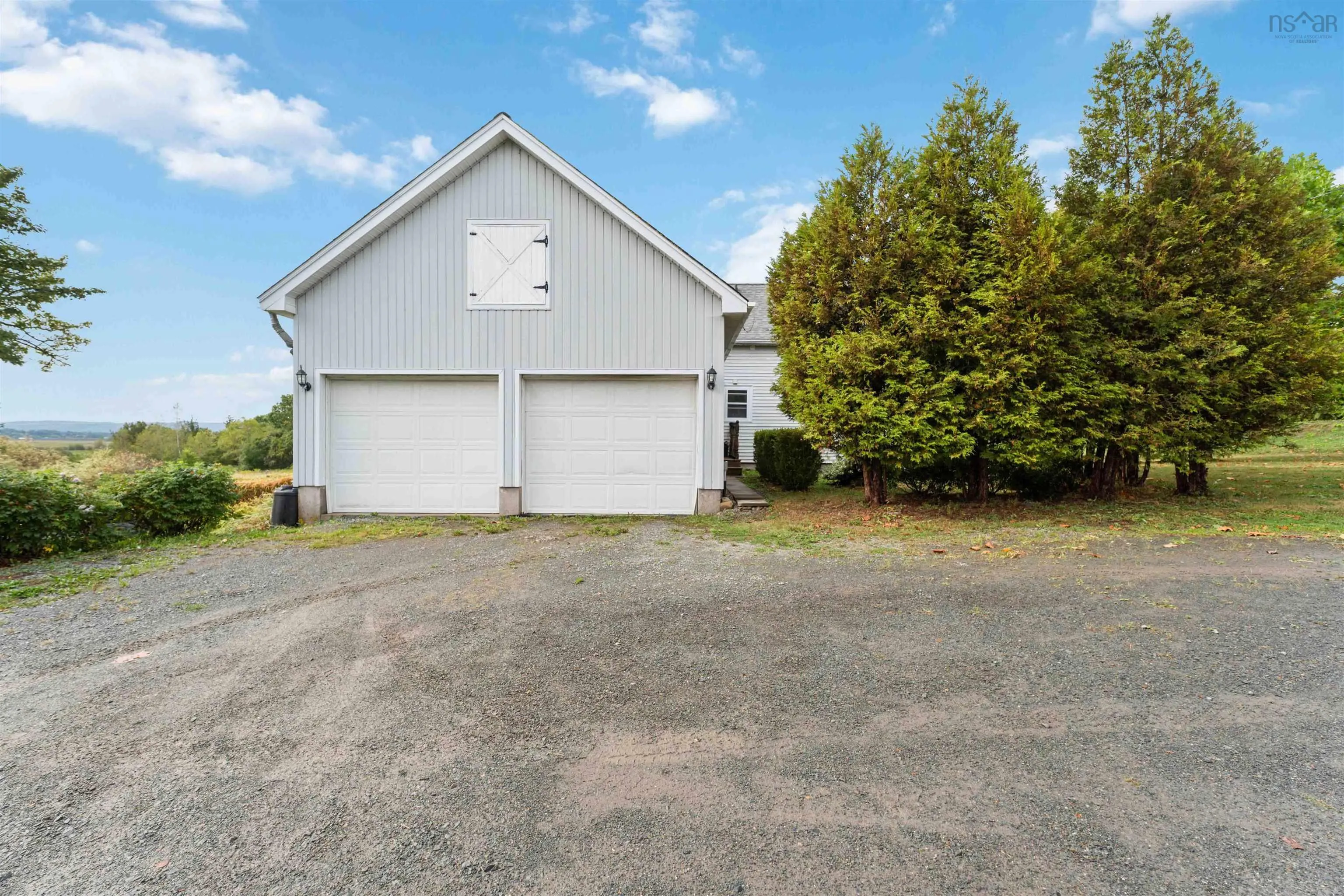 1381 1 Highway, Falmouth, NS B0P 1P0, 4 Bedrooms Bedrooms, ,3 BathroomsBathrooms,Residential,For Sale,1,202523321
