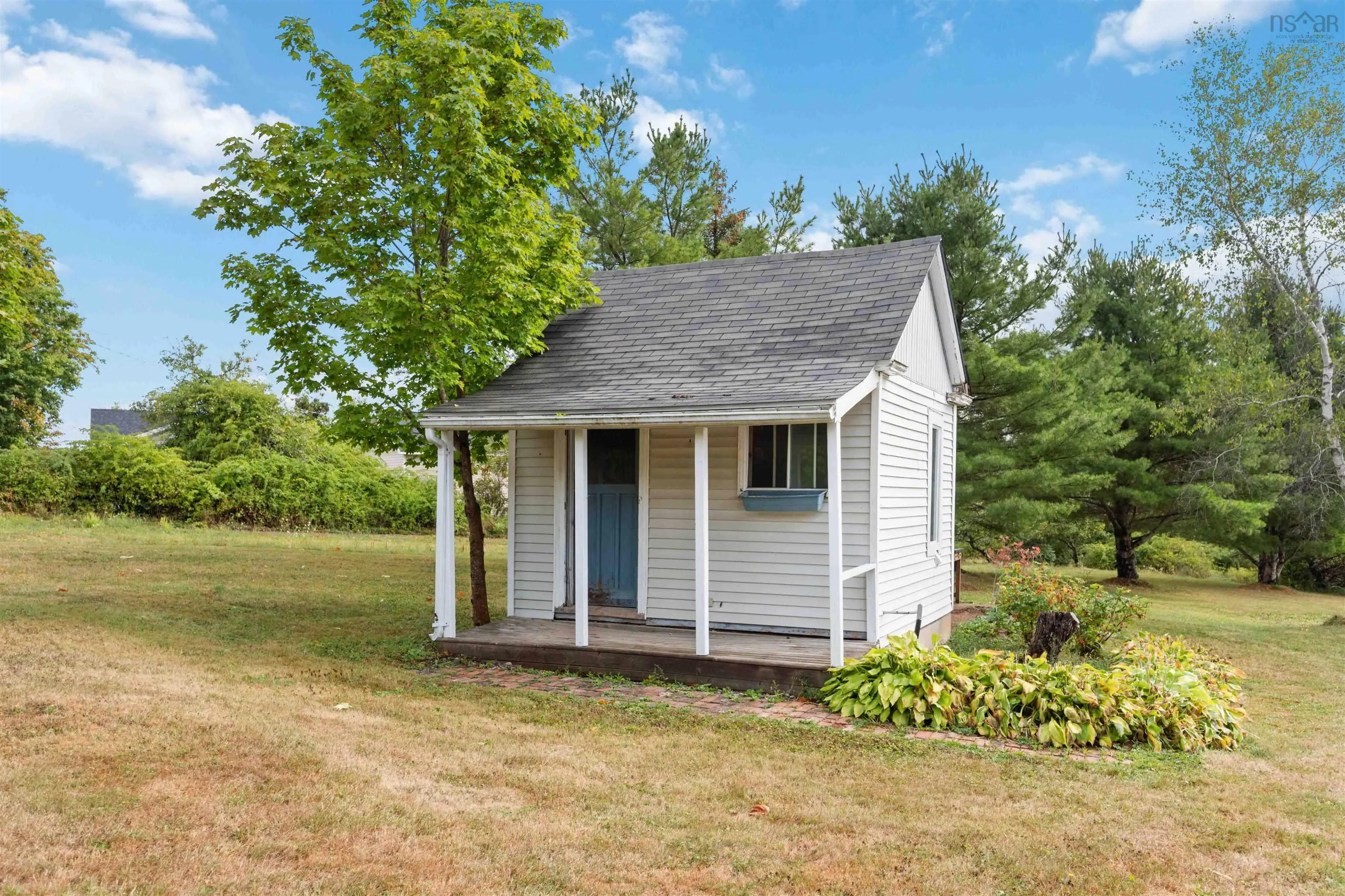 1381 1 Highway, Falmouth, NS B0P 1P0, 4 Bedrooms Bedrooms, ,3 BathroomsBathrooms,Residential,For Sale,1,202523321