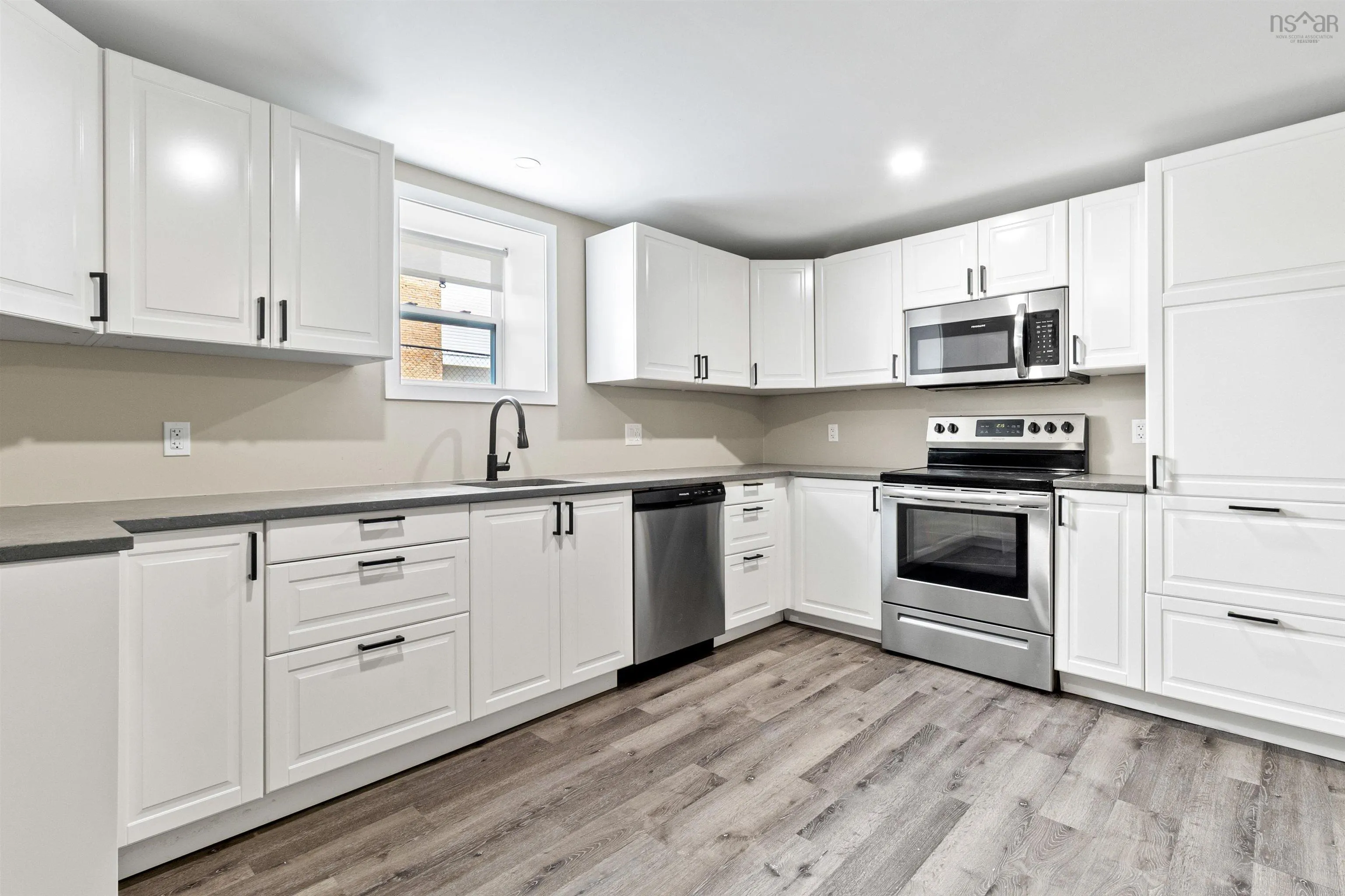38 Frederick Avenue, Halifax, NS B3N 2K6, 4 Bedrooms Bedrooms, ,2 BathroomsBathrooms,Residential,For Sale,Frederick,202519862