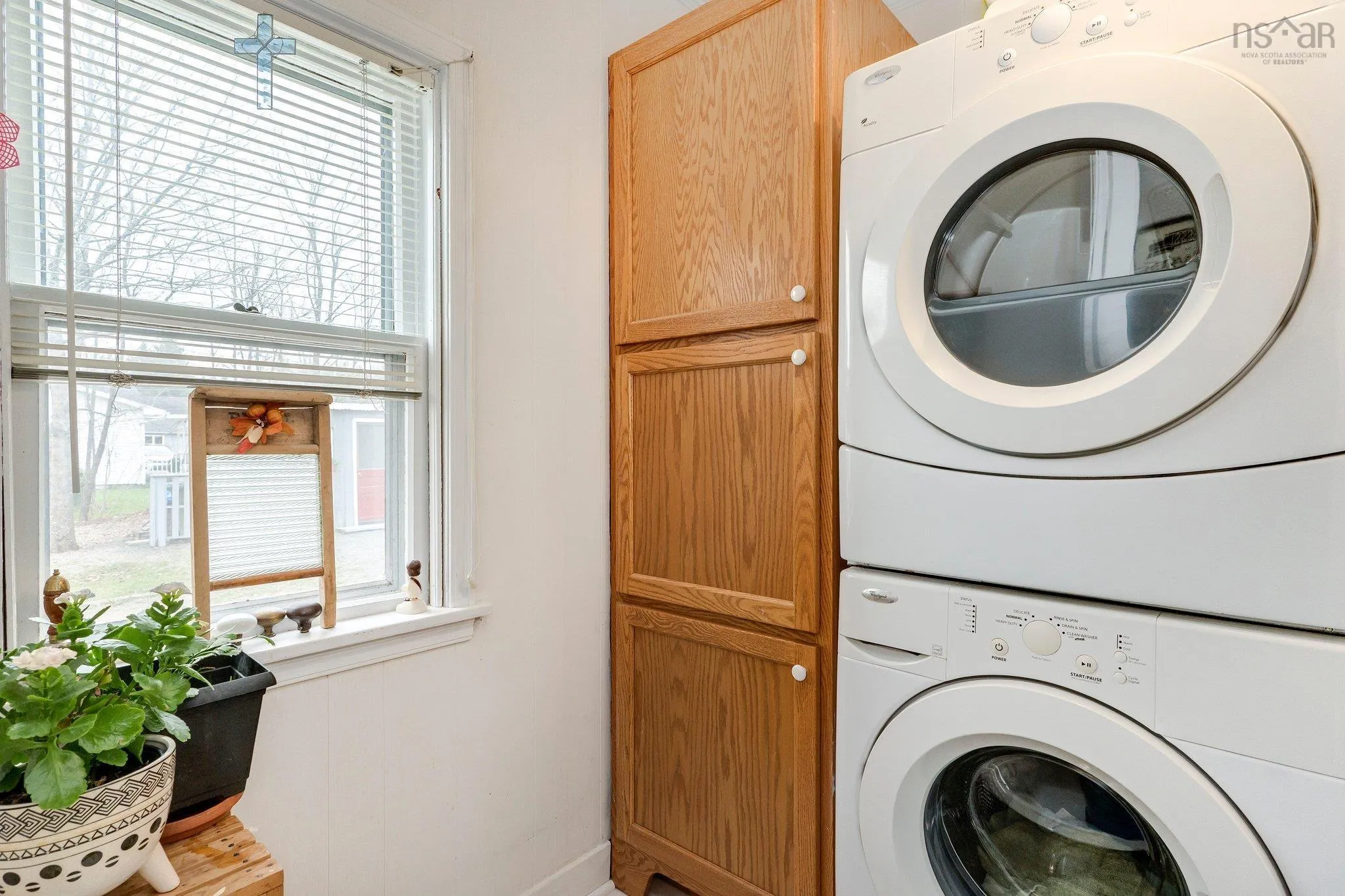 105 Riverside Ave, Stewiacke Ns B0n 2j0, 5 Bedrooms Bedrooms, ,3 BathroomsBathrooms,Residential,For Sale,Riverside Ave,202509362