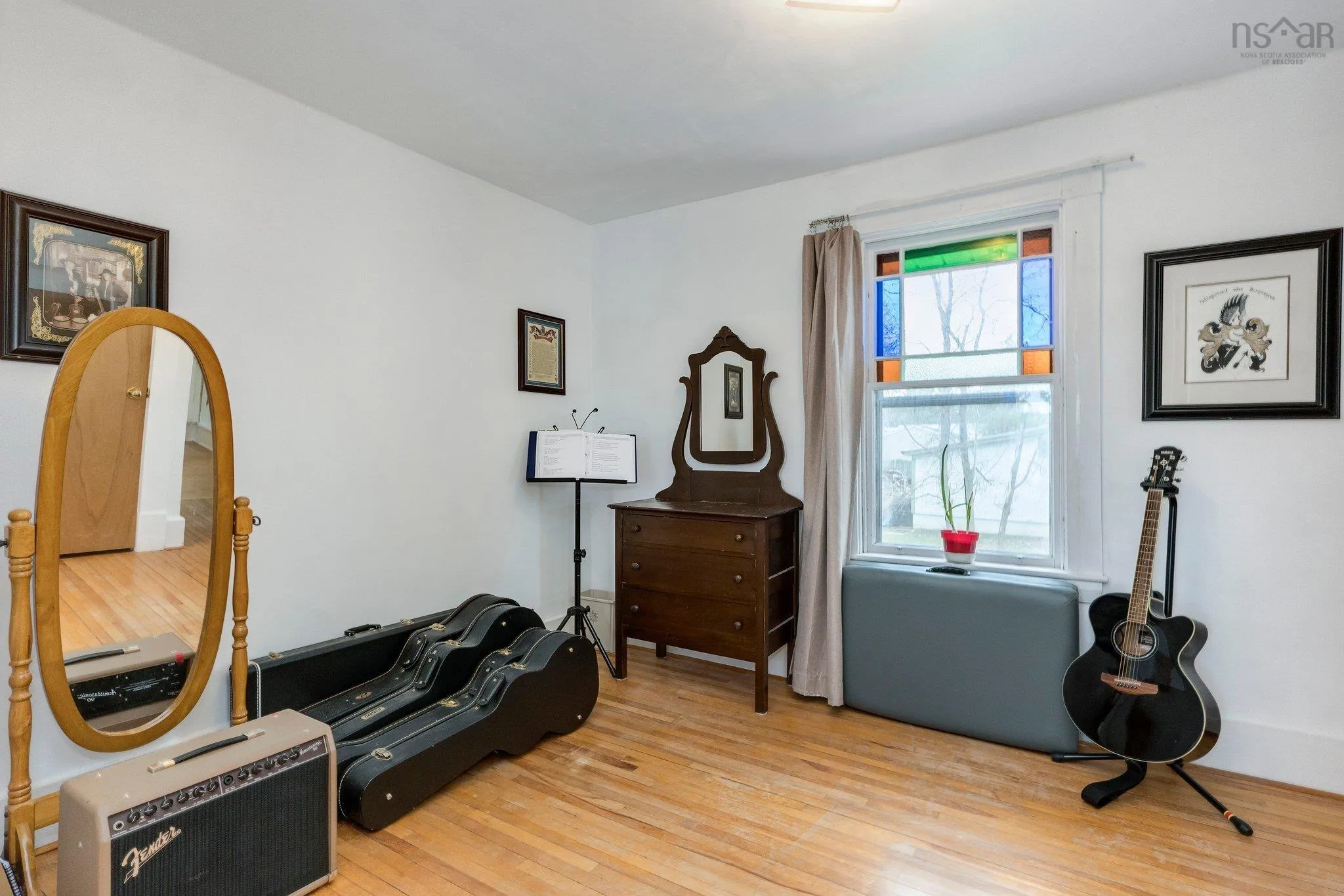 105 Riverside Ave, Stewiacke Ns B0n 2j0, 5 Bedrooms Bedrooms, ,3 BathroomsBathrooms,Residential,For Sale,Riverside Ave,202509362