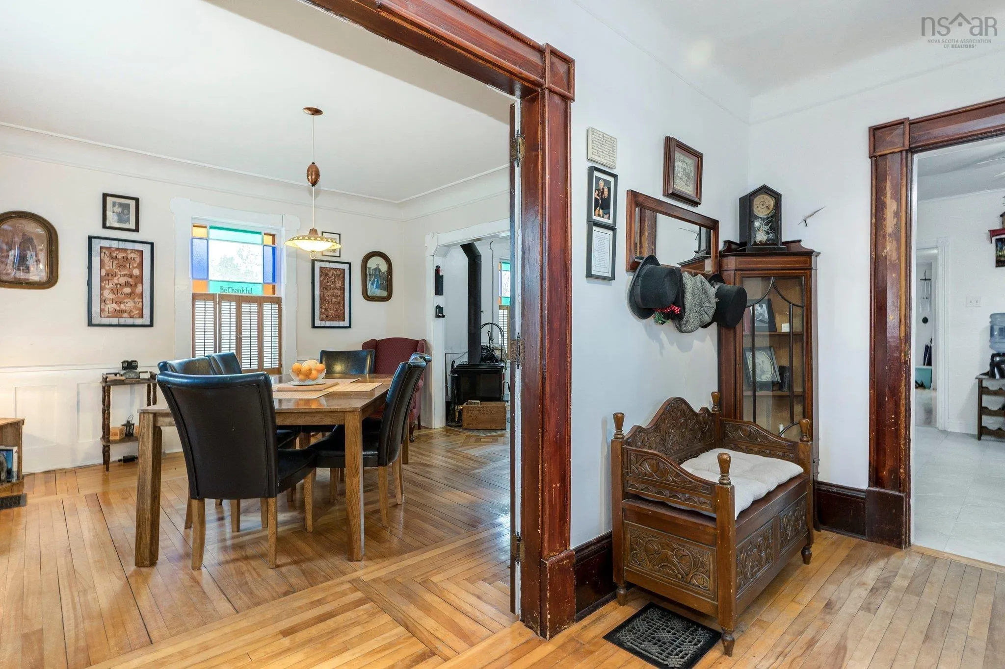 105 Riverside Ave, Stewiacke Ns B0n 2j0, 5 Bedrooms Bedrooms, ,3 BathroomsBathrooms,Residential,For Sale,Riverside Ave,202509362