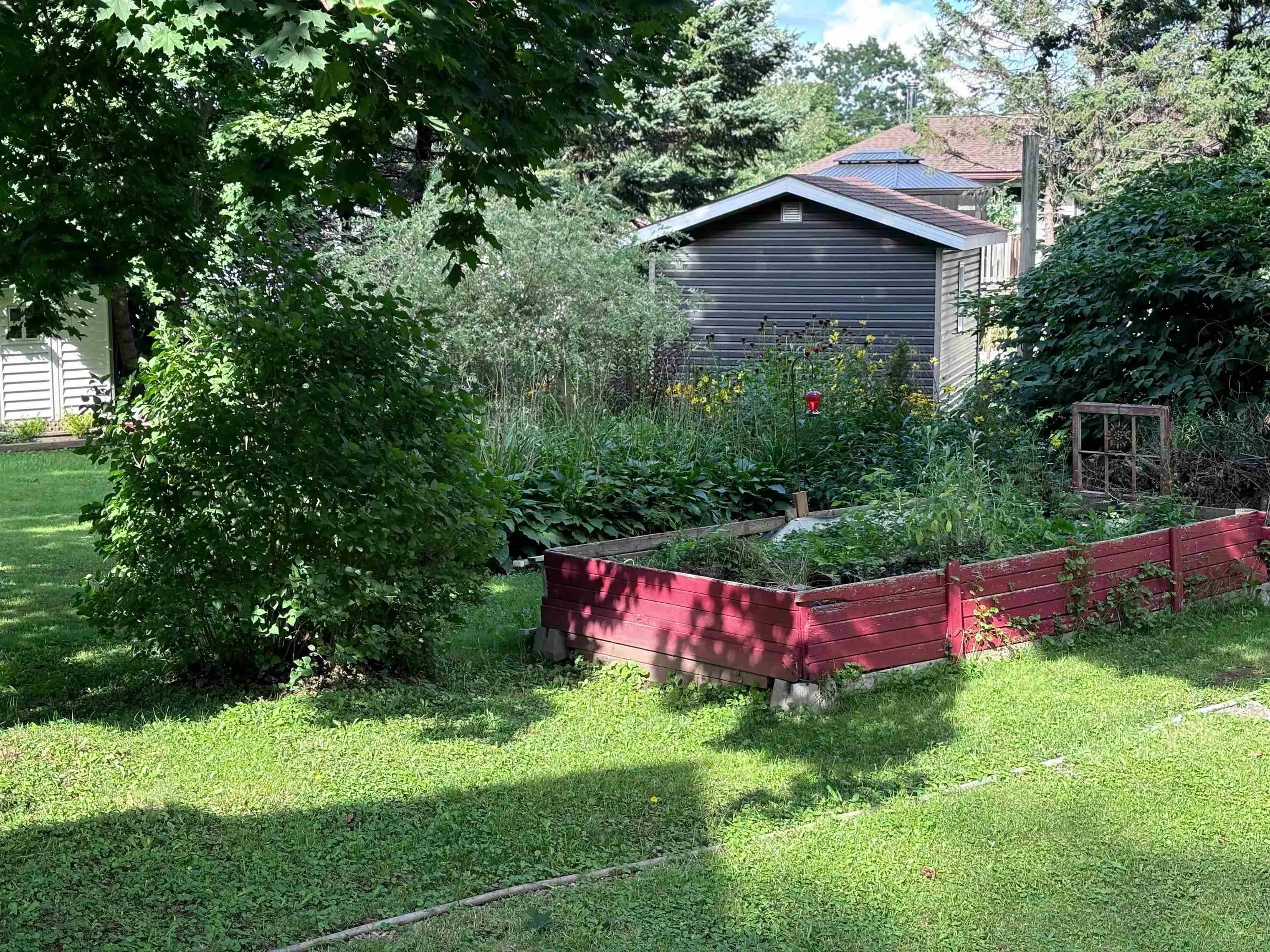 105 Riverside Ave, Stewiacke Ns B0n 2j0, 5 Bedrooms Bedrooms, ,3 BathroomsBathrooms,Residential,For Sale,Riverside Ave,202509362