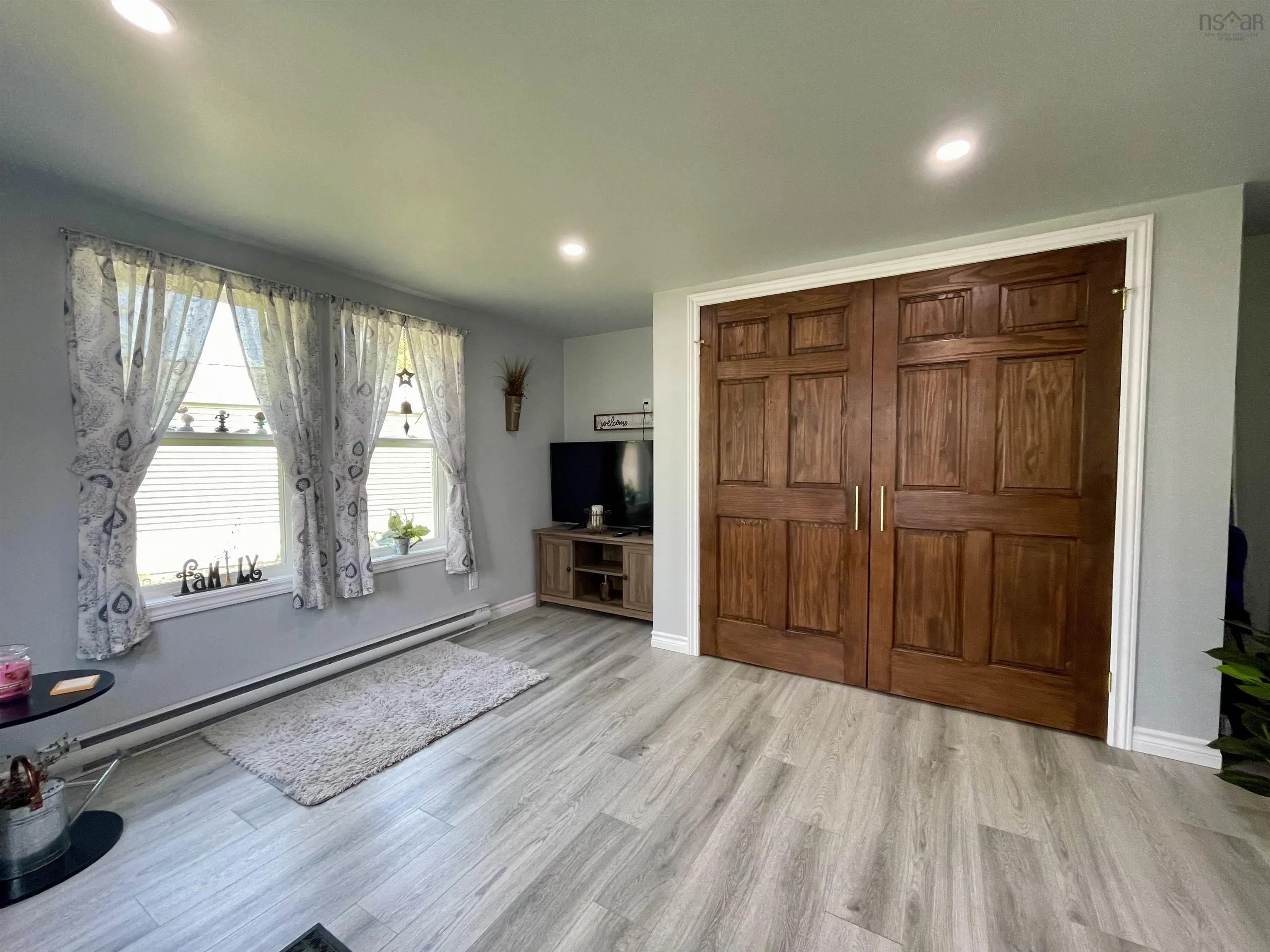 33 Pinehurst Street, Amherst, NS B4H 4X5, 3 Bedrooms Bedrooms, ,1 BathroomBathrooms,Residential,For Sale,Pinehurst,202519258