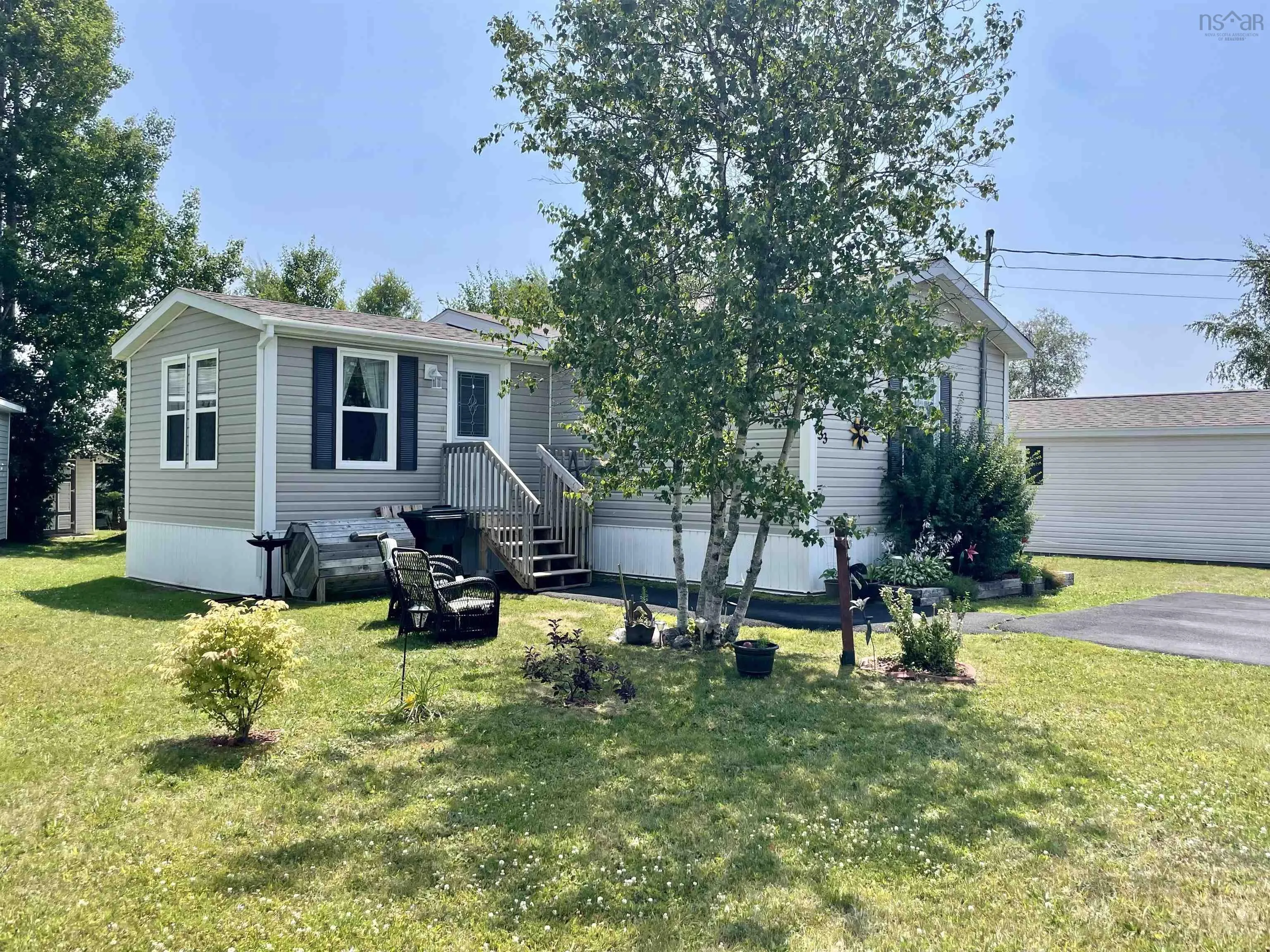 33 Pinehurst Street, Amherst, NS B4H 4X5, 3 Bedrooms Bedrooms, ,1 BathroomBathrooms,Residential,For Sale,Pinehurst,202519258