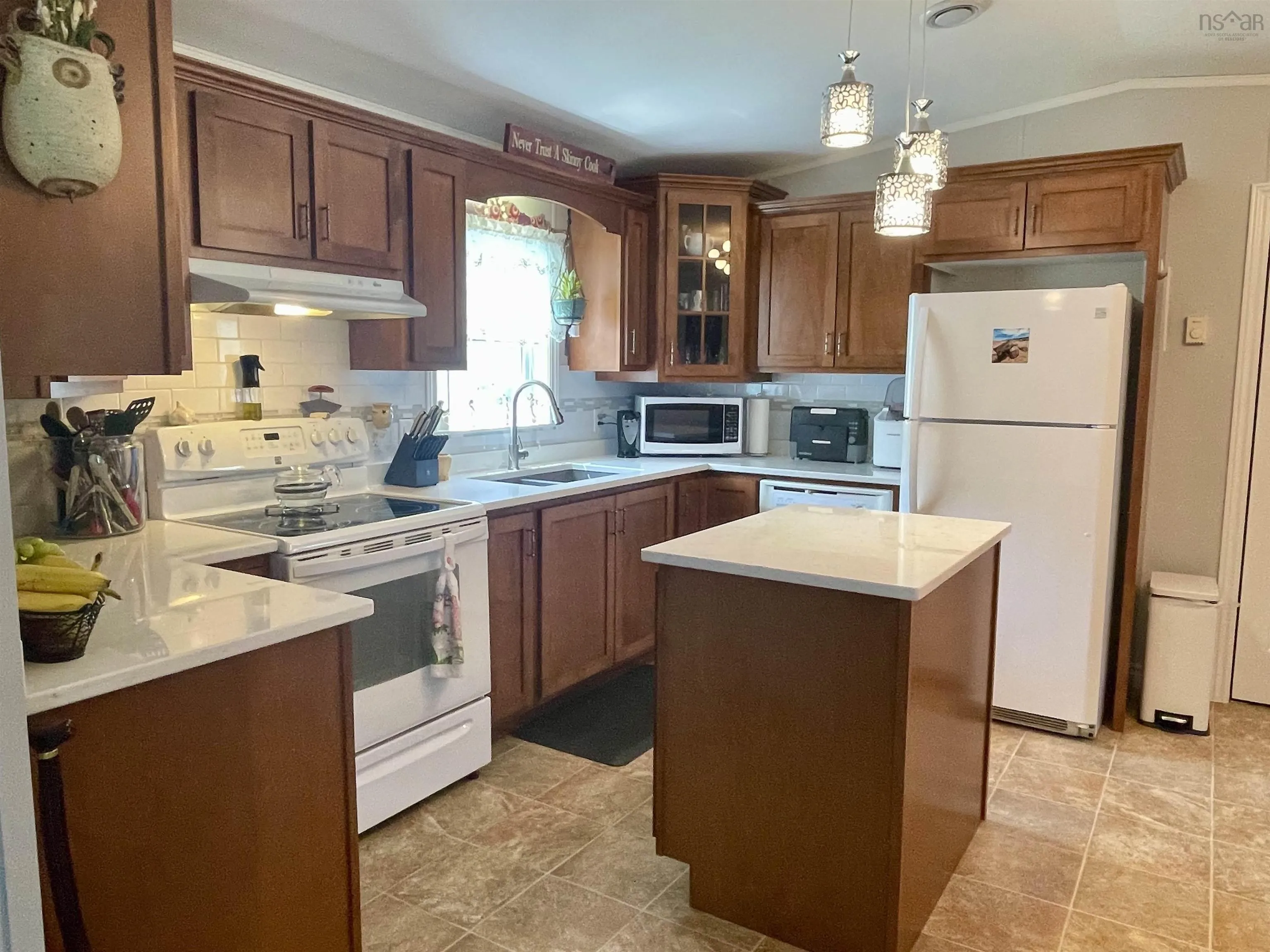 33 Pinehurst Street, Amherst, NS B4H 4X5, 3 Bedrooms Bedrooms, ,1 BathroomBathrooms,Residential,For Sale,Pinehurst,202519258