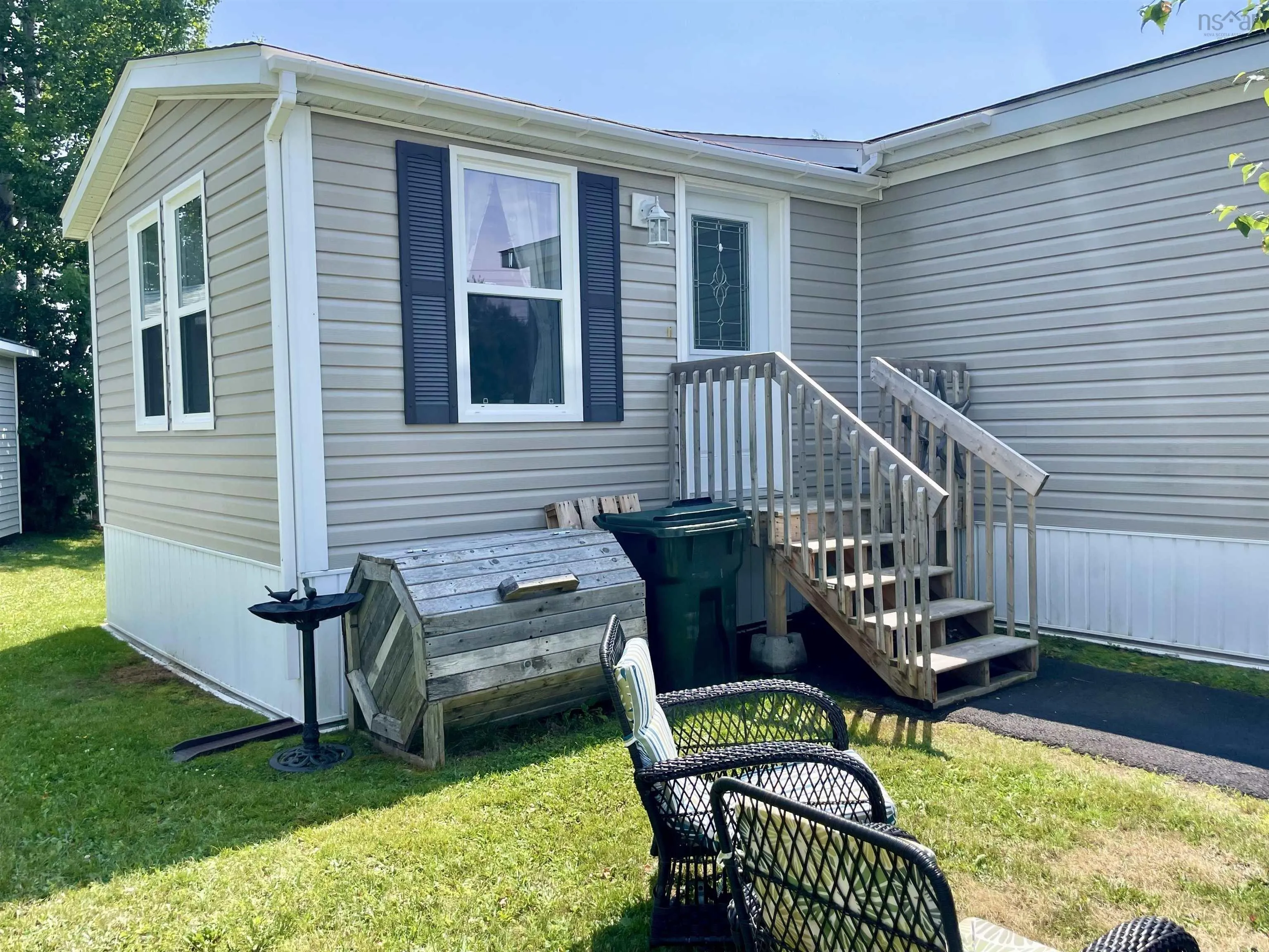 33 Pinehurst Street, Amherst, NS B4H 4X5, 3 Bedrooms Bedrooms, ,1 BathroomBathrooms,Residential,For Sale,Pinehurst,202519258