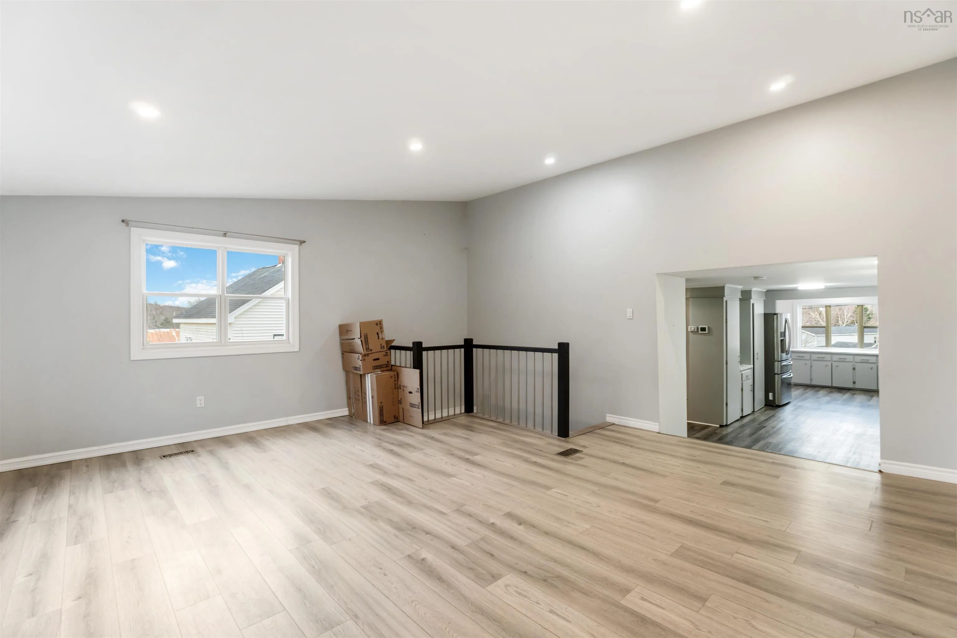 163 Old Halifax Road West Road, Hants County Ns B0n 2t0, 3 Bedrooms Bedrooms, ,2 BathroomsBathrooms,Residential,For Sale,Old Halifax Road West,202507437