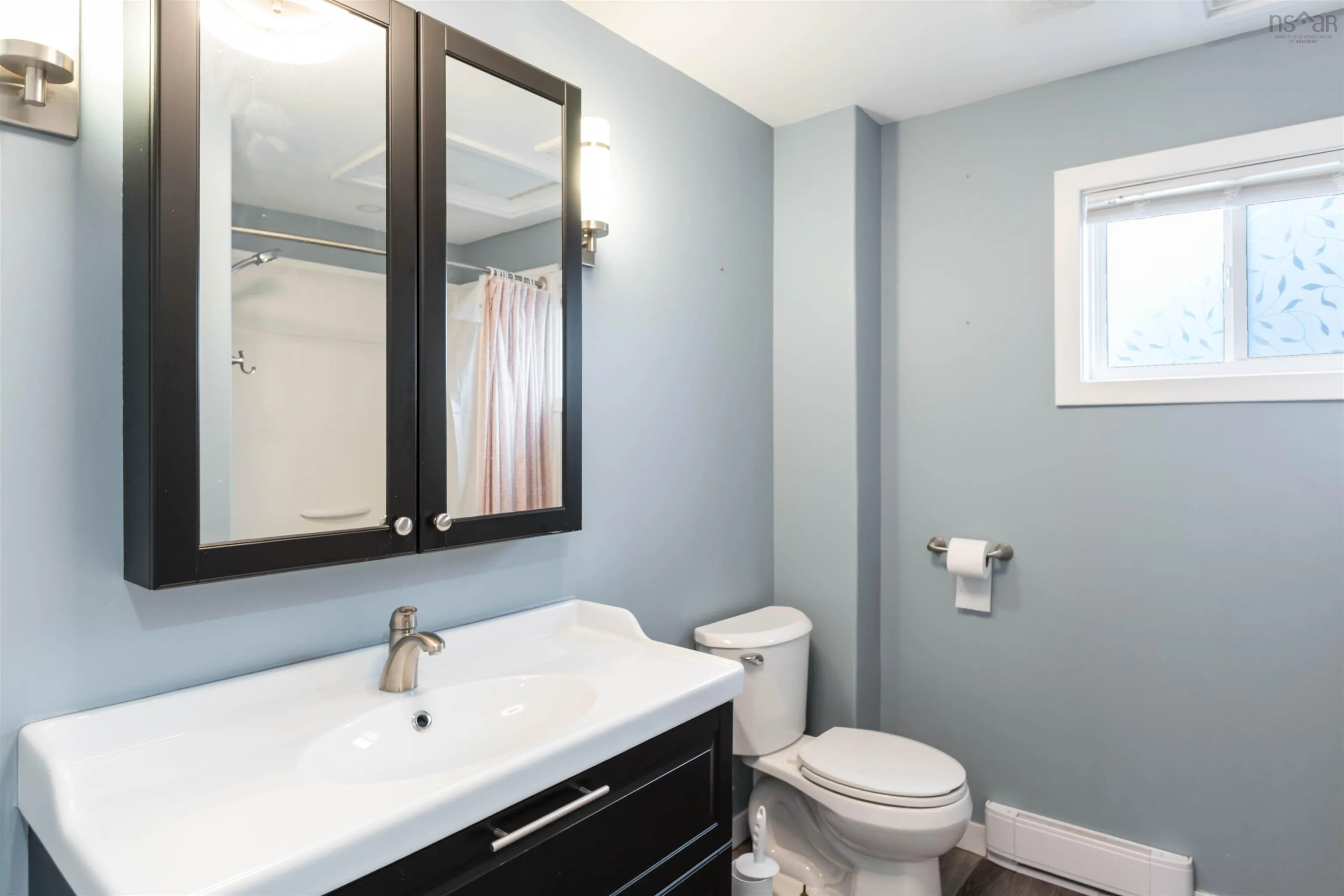 163 Old Halifax Road West Road, Hants County Ns B0n 2t0, 3 Bedrooms Bedrooms, ,2 BathroomsBathrooms,Residential,For Sale,Old Halifax Road West,202507437