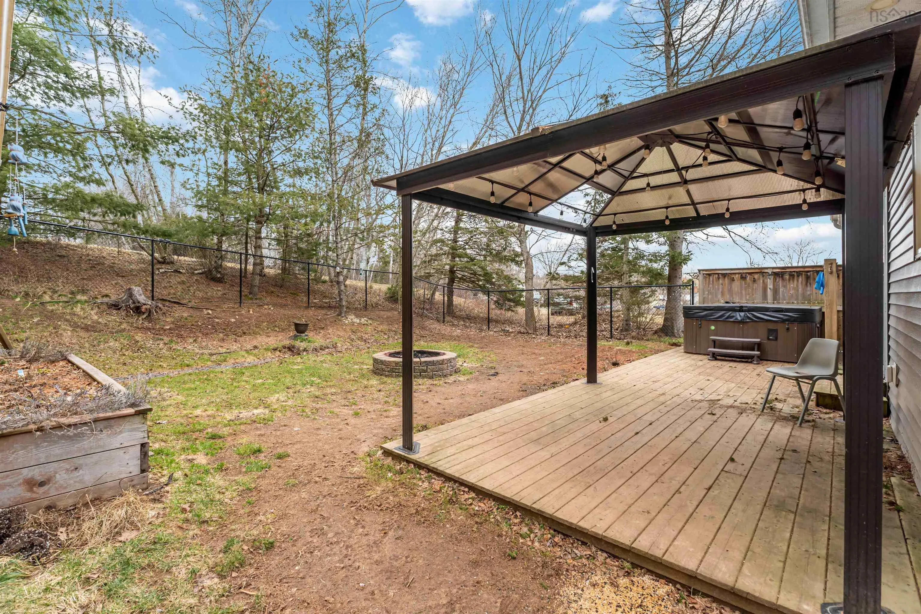 163 Old Halifax Road West Road, Hants County Ns B0n 2t0, 3 Bedrooms Bedrooms, ,2 BathroomsBathrooms,Residential,For Sale,Old Halifax Road West,202507437