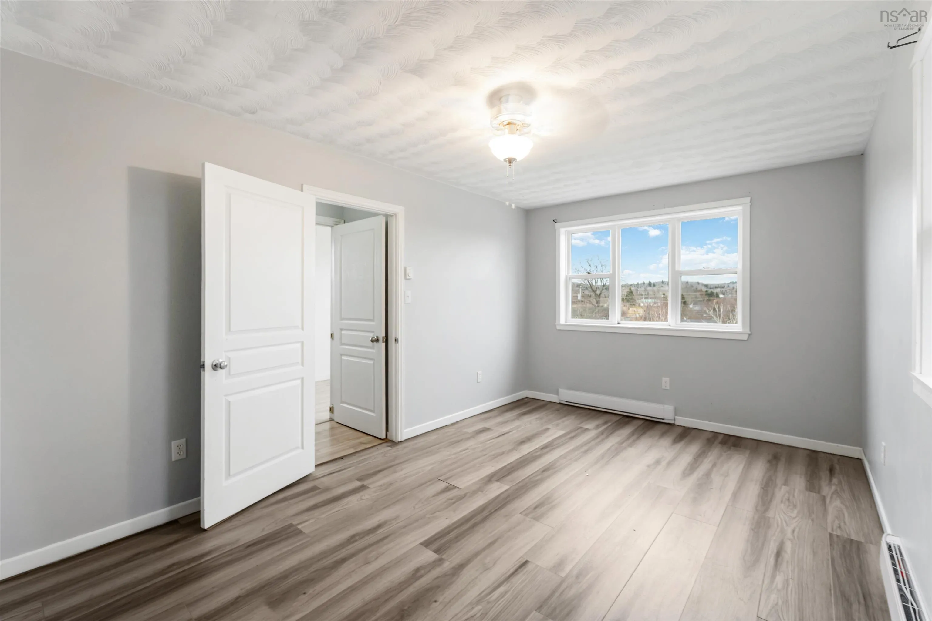 163 Old Halifax Road West Road, Hants County Ns B0n 2t0, 3 Bedrooms Bedrooms, ,2 BathroomsBathrooms,Residential,For Sale,Old Halifax Road West,202507437