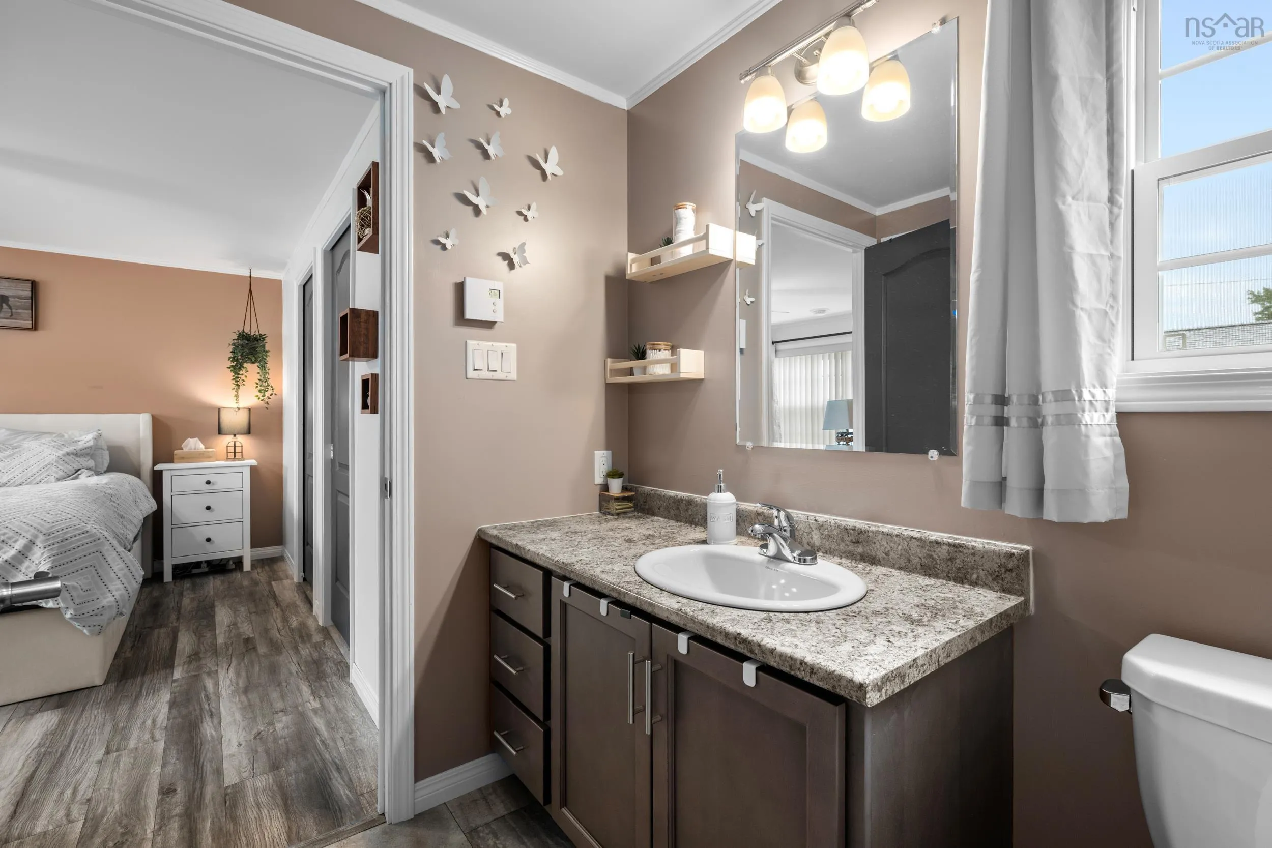 22 Ninth Street, Lucasville, NS B4B 0C9, 3 Bedrooms Bedrooms, ,2 BathroomsBathrooms,Residential,For Sale,Ninth,202523012